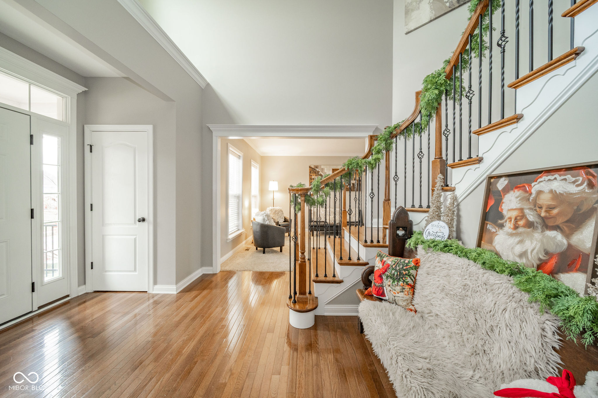 10555 Serra Vista Point