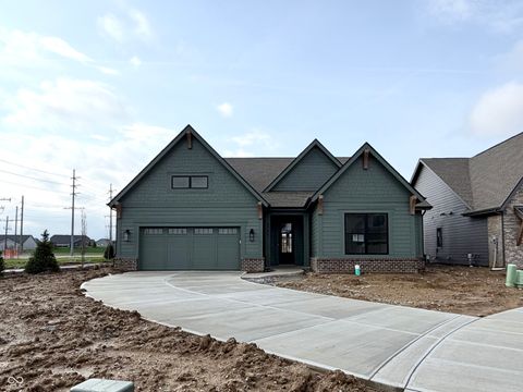 Photo of 1413 Crosstie Circle, Westfield, IN 46074 (MLS # 22074462)