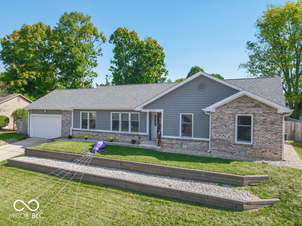 1171 Creekside Lane