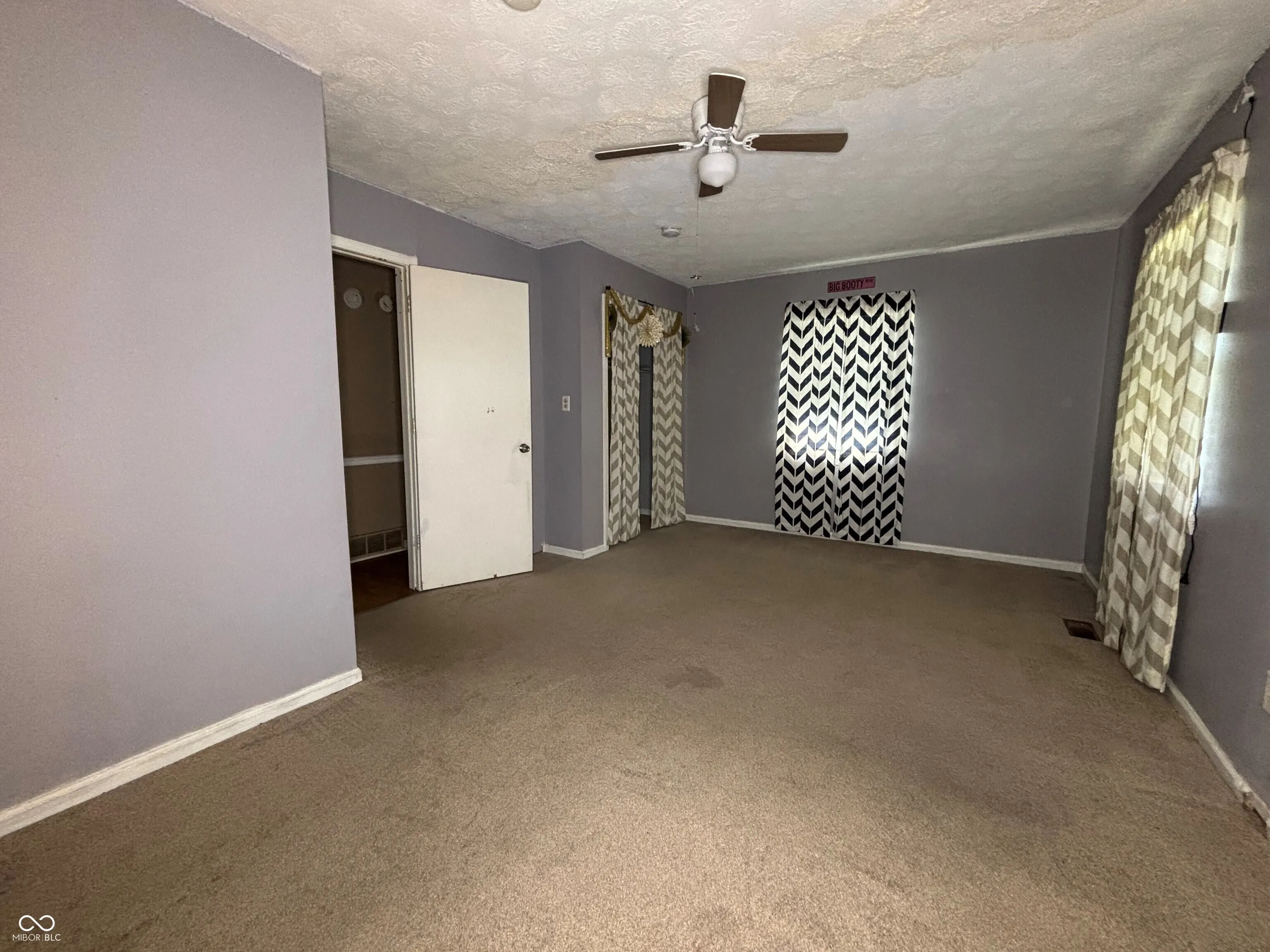 Lebanon, Indiana 46052, United States, 2 Bedrooms Bedrooms, ,2 BathroomsBathrooms,Residential,Pending,118643