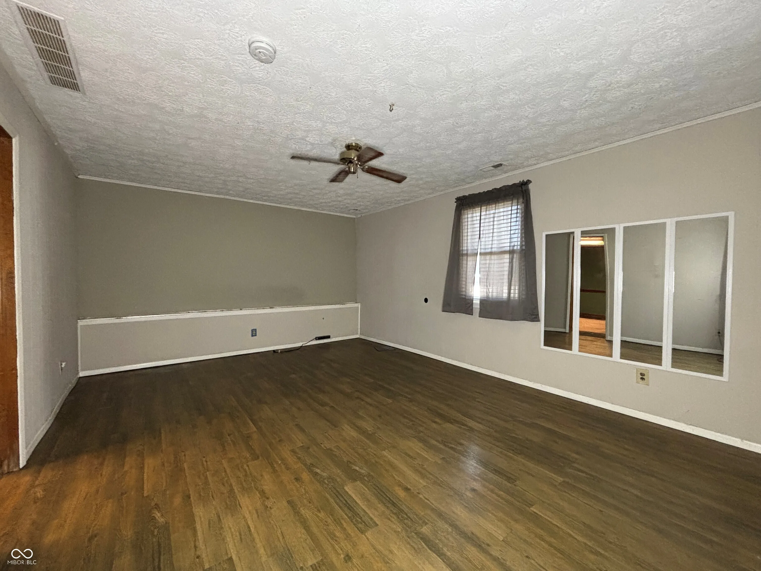 Lebanon, Indiana 46052, United States, 2 Bedrooms Bedrooms, ,2 BathroomsBathrooms,Residential,Pending,118643