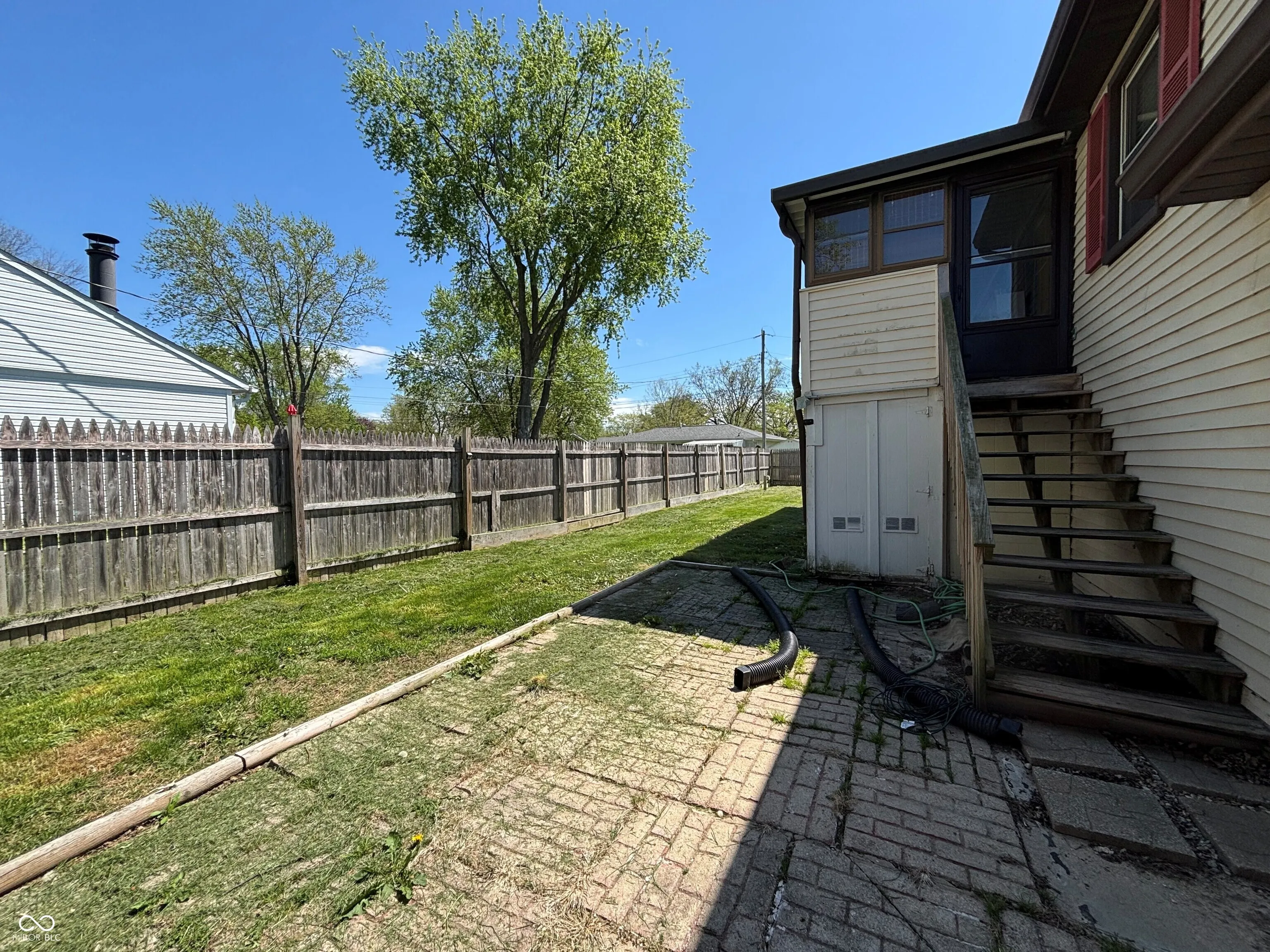 Lebanon, Indiana 46052, United States, 2 Bedrooms Bedrooms, ,2 BathroomsBathrooms,Residential,Pending,118643