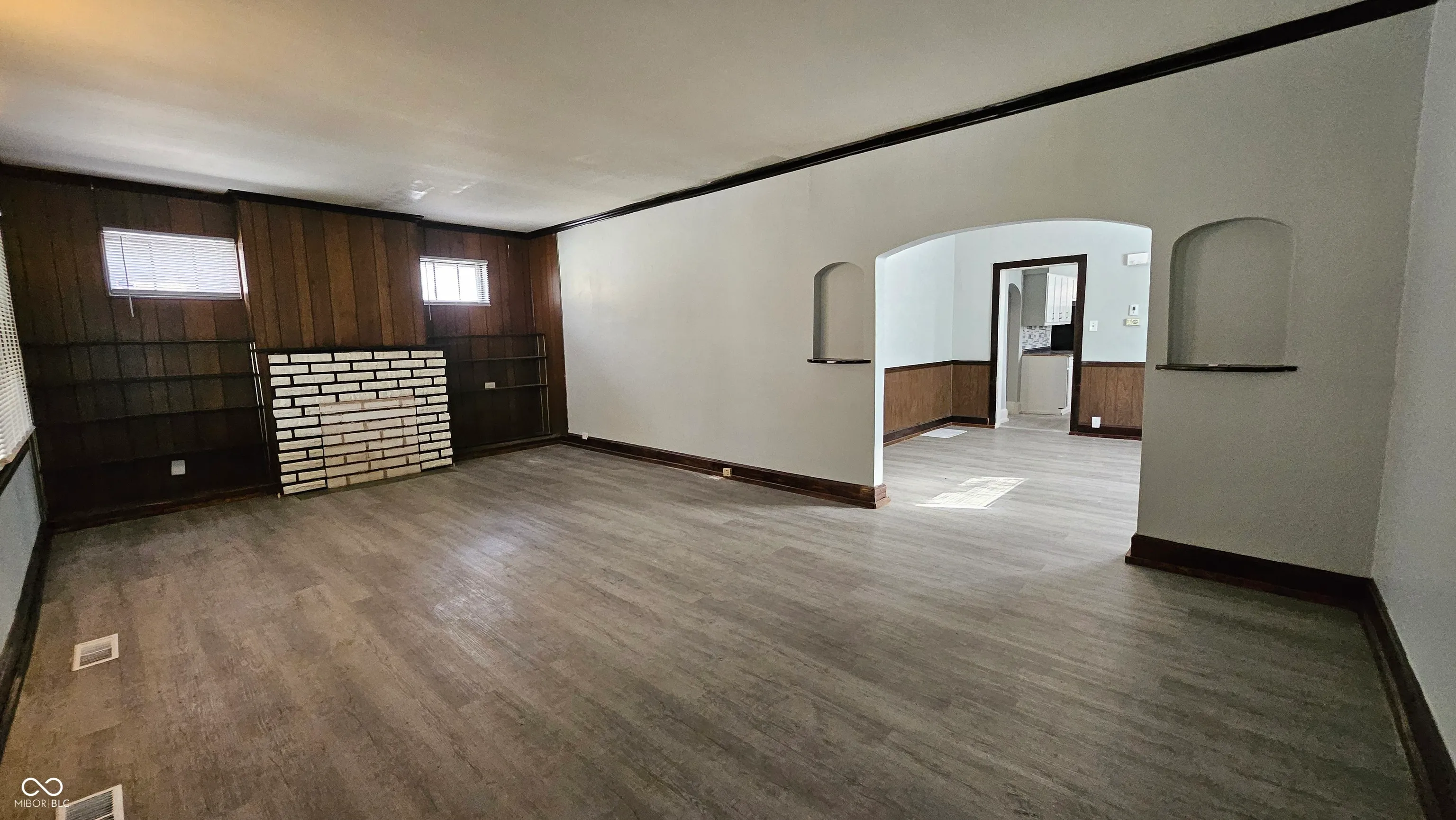 Indianapolis, Indiana 46201, United States, 4 Bedrooms Bedrooms, ,1 BathroomBathrooms,Residential,Active,99046