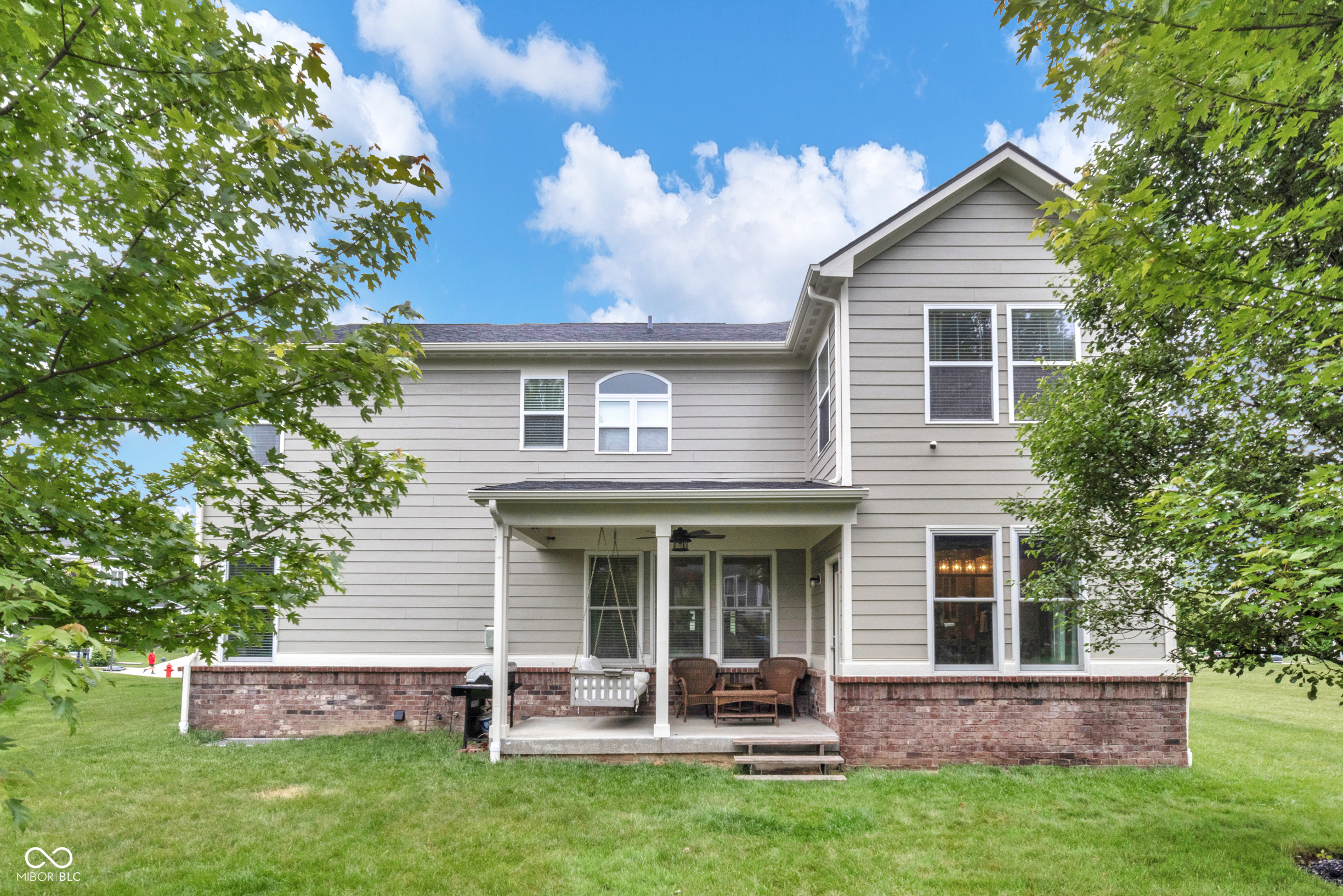 14931 W Black Wolf Run Drive