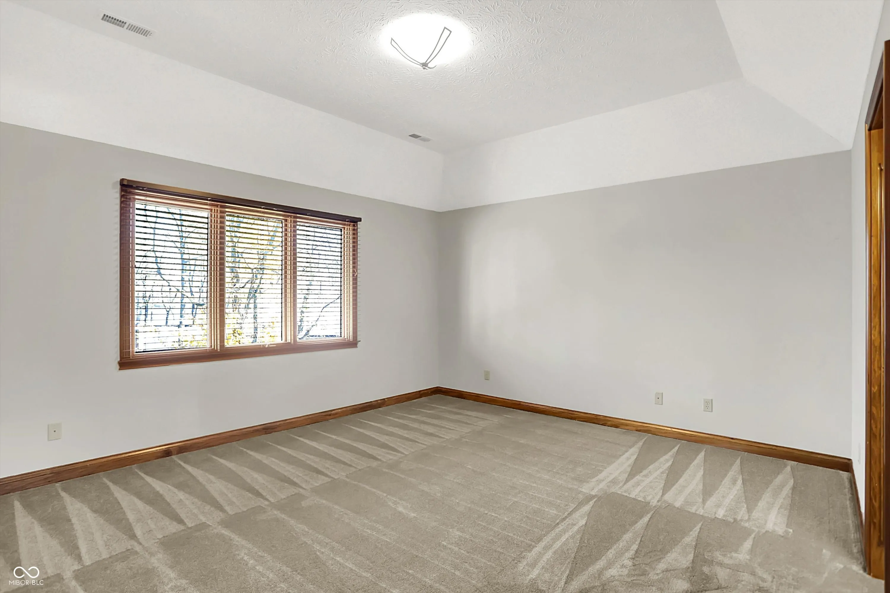 Fishers, Indiana 46037, United States, 7 Bedrooms Bedrooms, ,6 BathroomsBathrooms,Residential,Active,244398