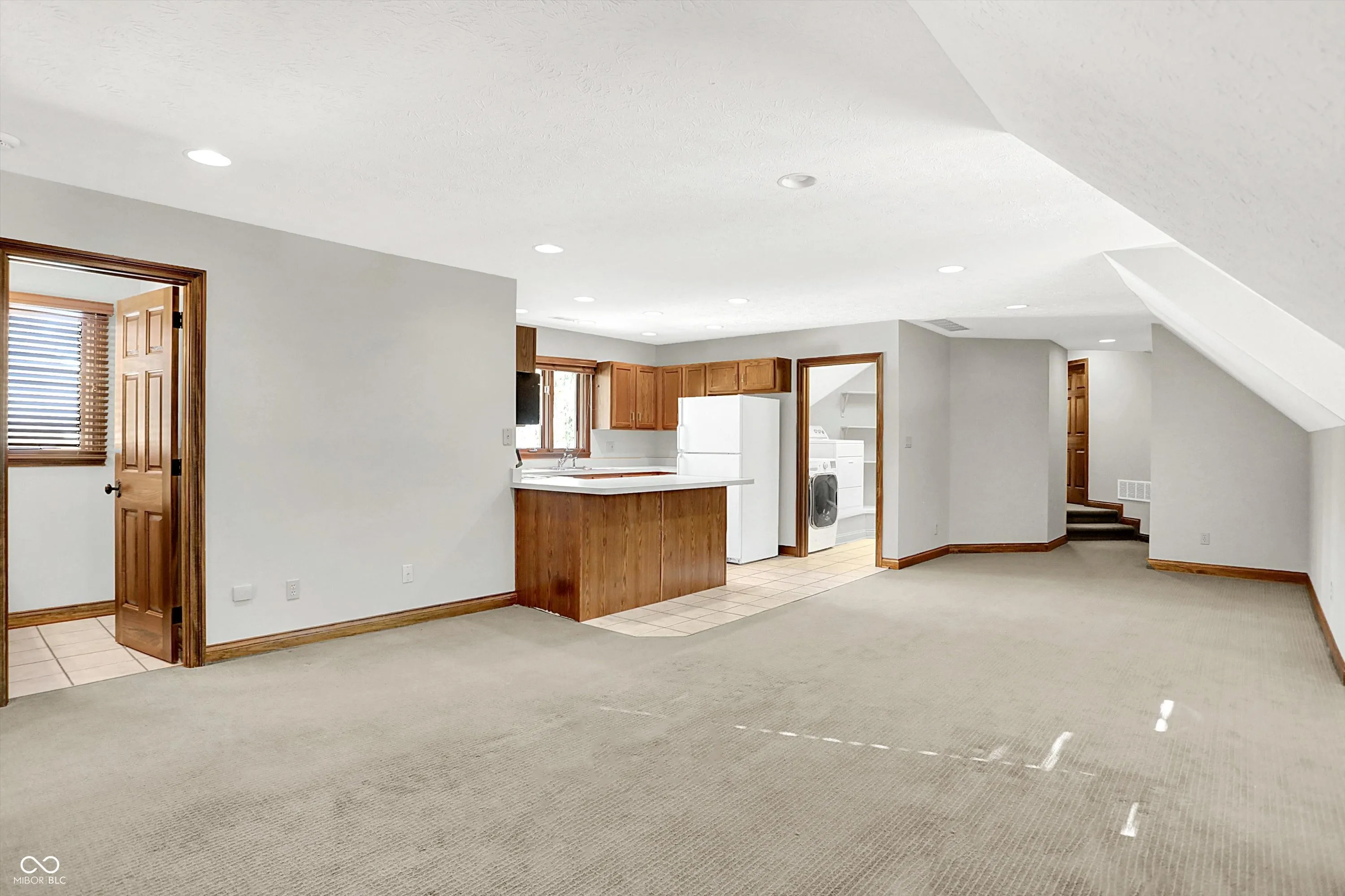 Fishers, Indiana 46037, United States, 7 Bedrooms Bedrooms, ,6 BathroomsBathrooms,Residential,Active,244398