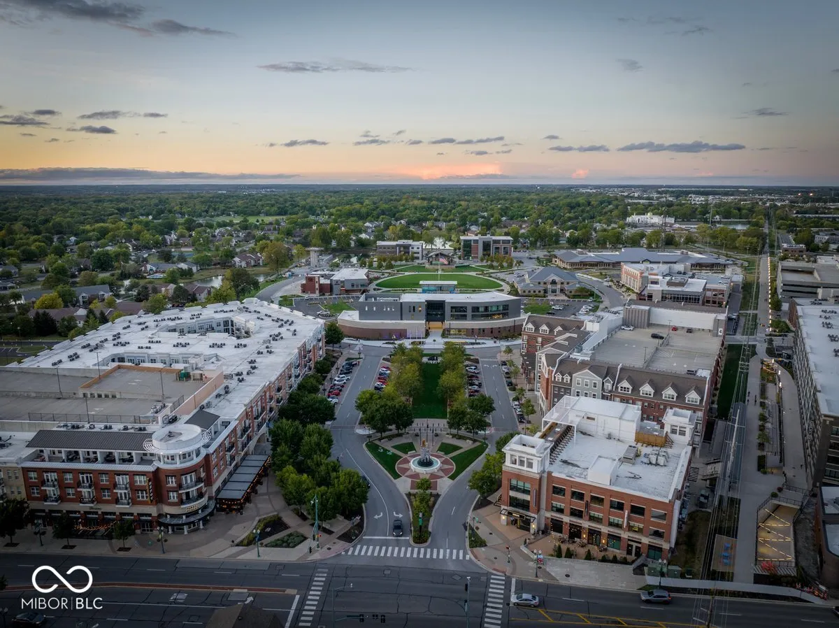 Fishers, Indiana 46037, United States, 7 Bedrooms Bedrooms, ,6 BathroomsBathrooms,Residential,Active,244398
