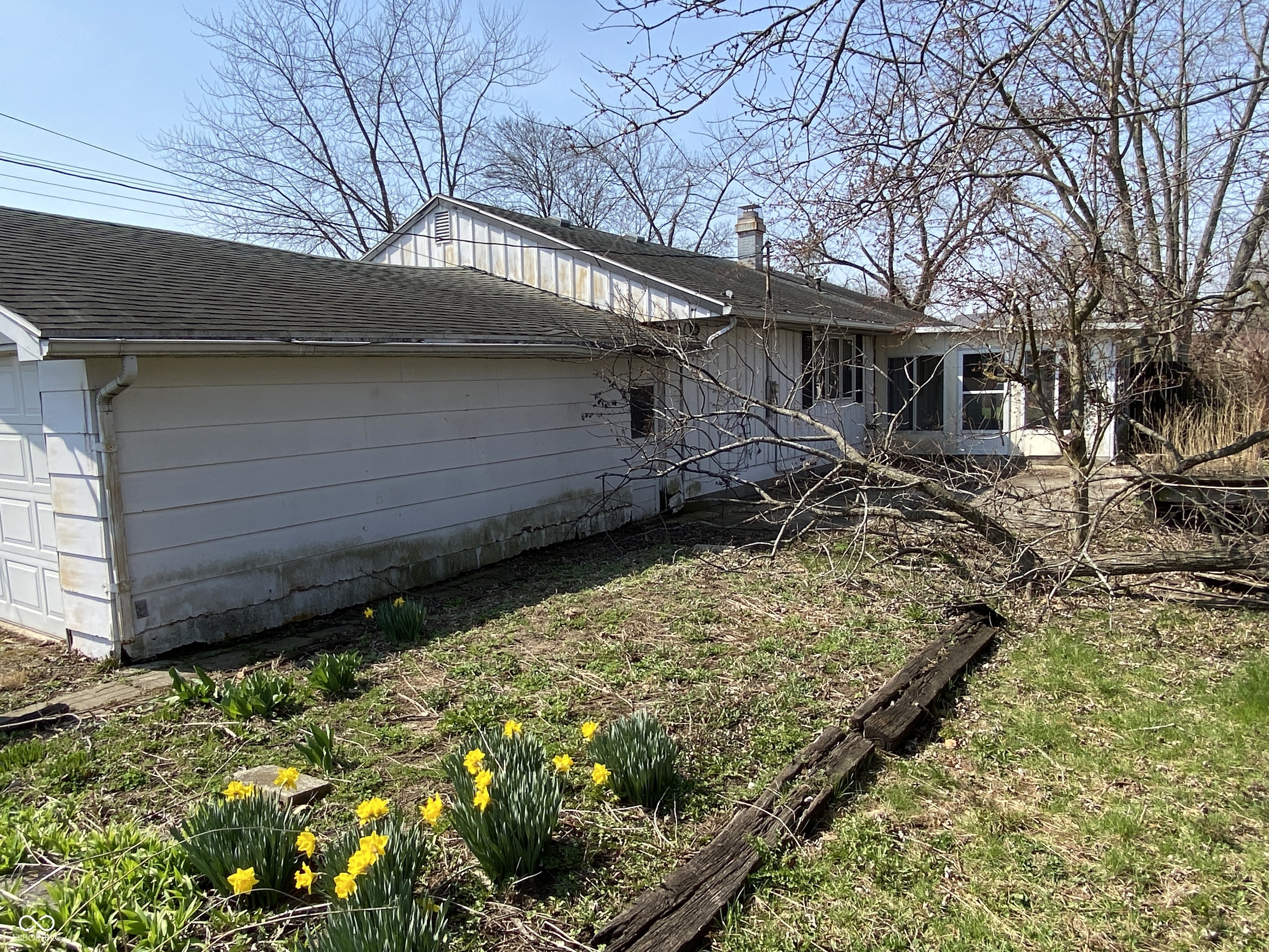 425 W Horton Street