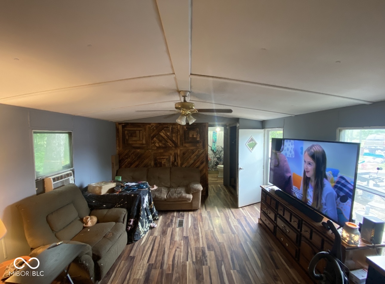 2446 W County Road 1125 N