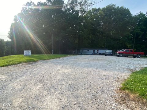 2446 W County Road 1125 N Seymour IN 47274