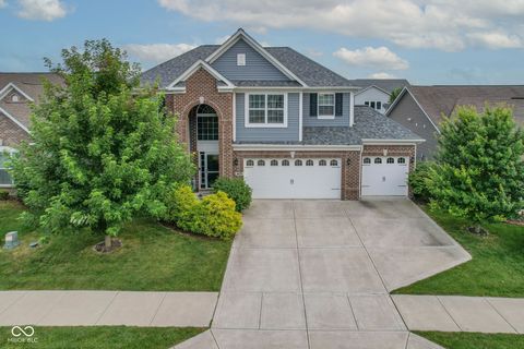 Photo of 1275 Timber Bluff Road, Westfield, IN 46074 (MLS # 22114158)