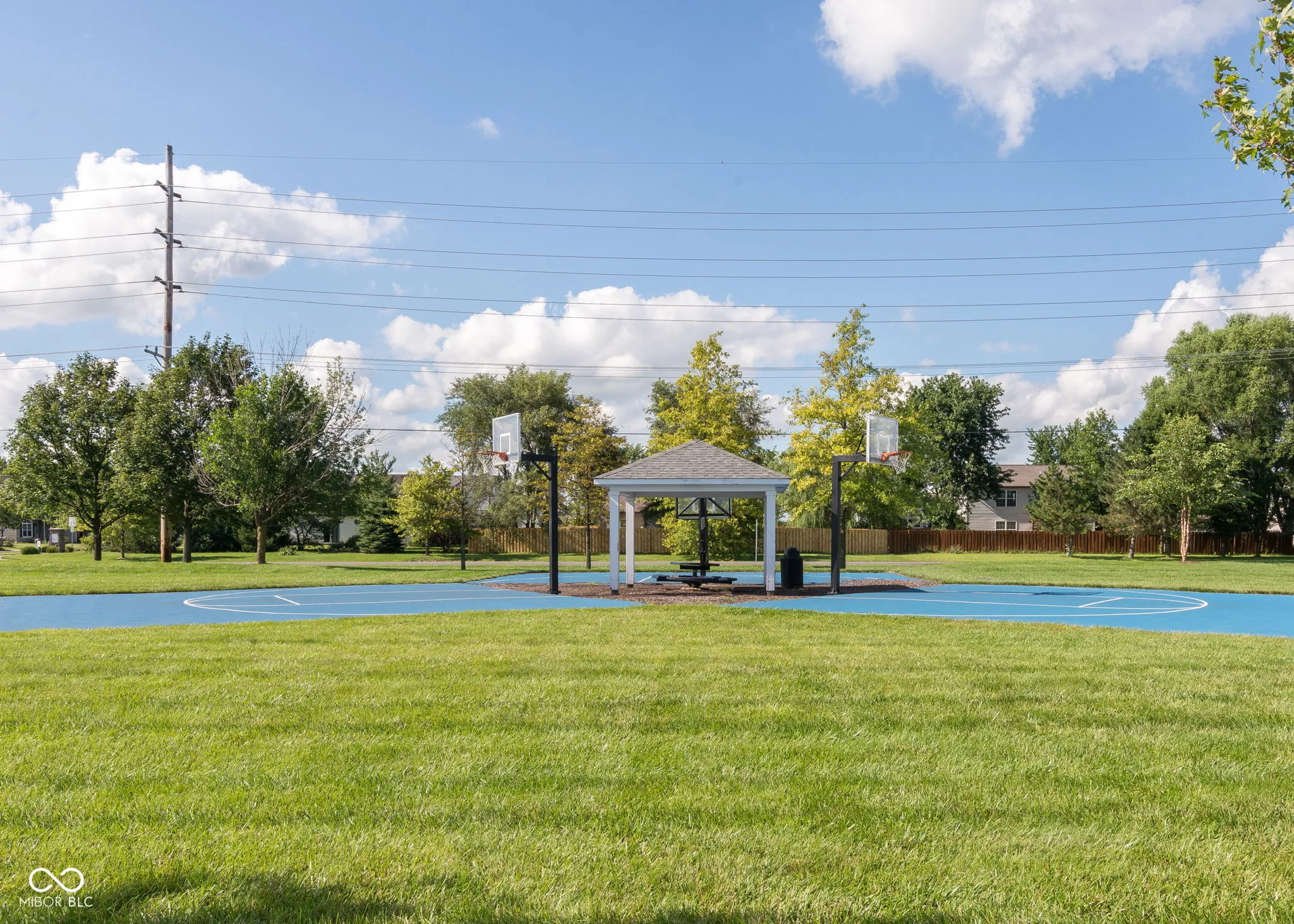 Westfield, Indiana 46074, United States, 3 Bedrooms Bedrooms, ,2 BathroomsBathrooms,Residential,Pending,10919