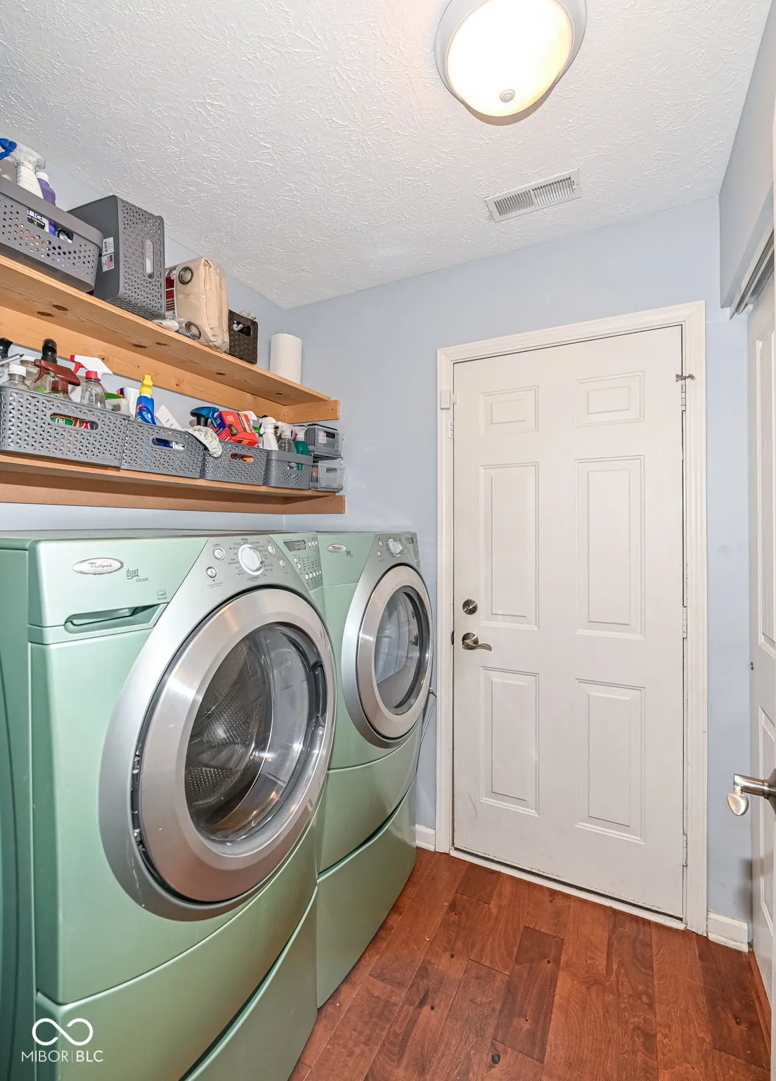 Westfield, Indiana 46074, United States, 3 Bedrooms Bedrooms, ,2 BathroomsBathrooms,Residential,Pending,10919