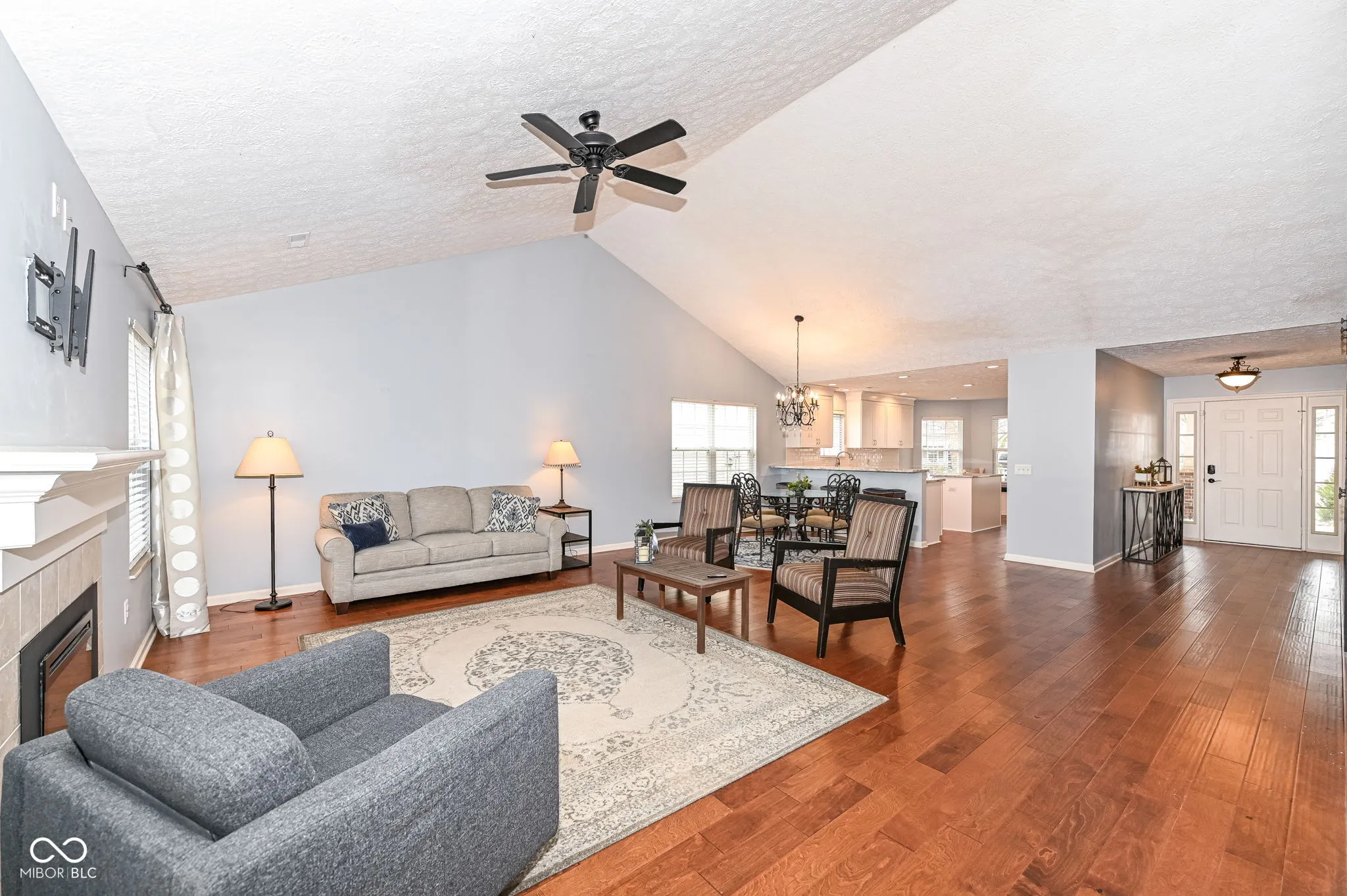 Westfield, Indiana 46074, United States, 3 Bedrooms Bedrooms, ,2 BathroomsBathrooms,Residential,Pending,10919