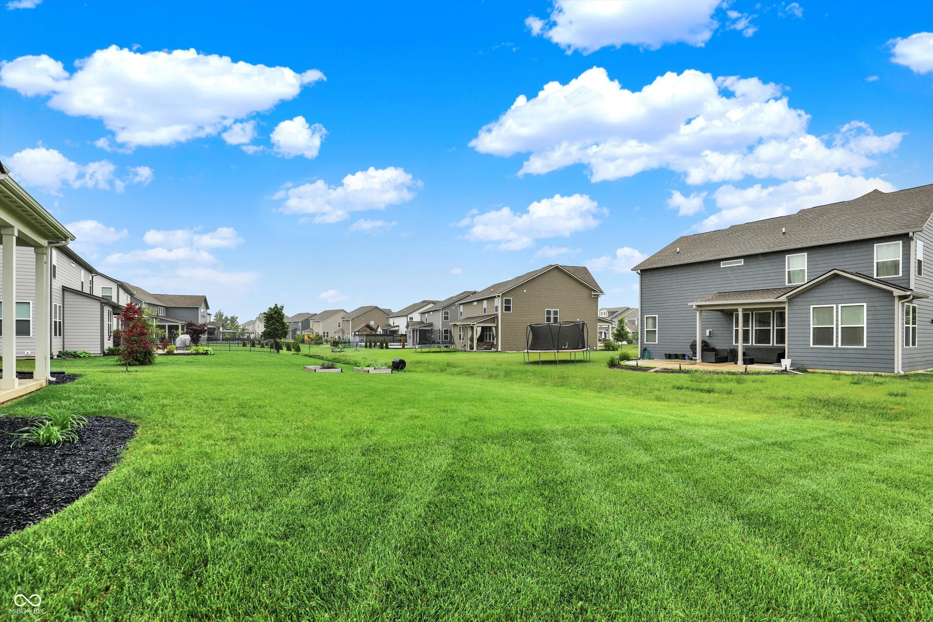 Fortville, Indiana 46040, United States, 6 Bedrooms Bedrooms, ,5 BathroomsBathrooms,Residential,Active,136985