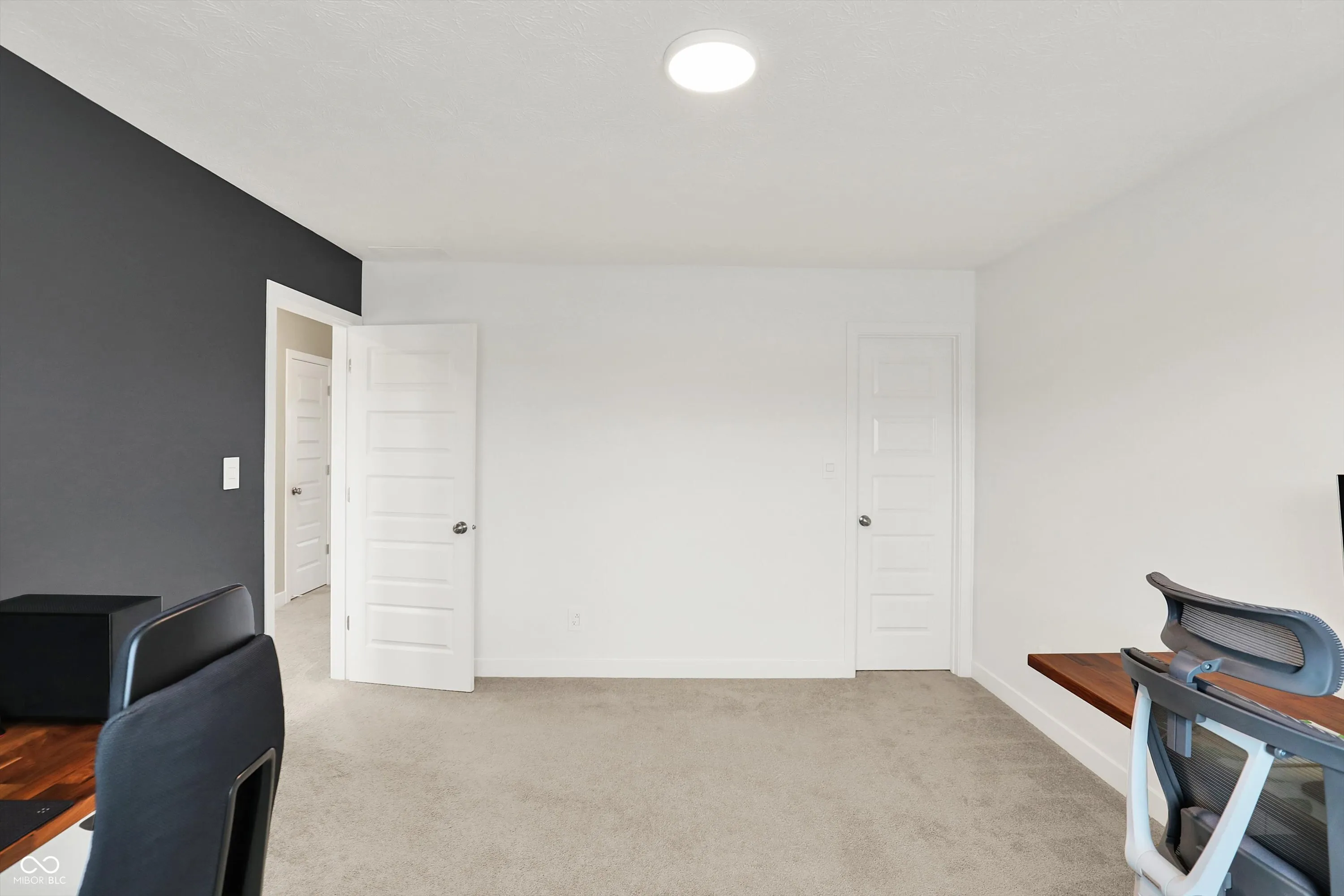 Fortville, Indiana 46040, United States, 6 Bedrooms Bedrooms, ,5 BathroomsBathrooms,Residential,Active,136985