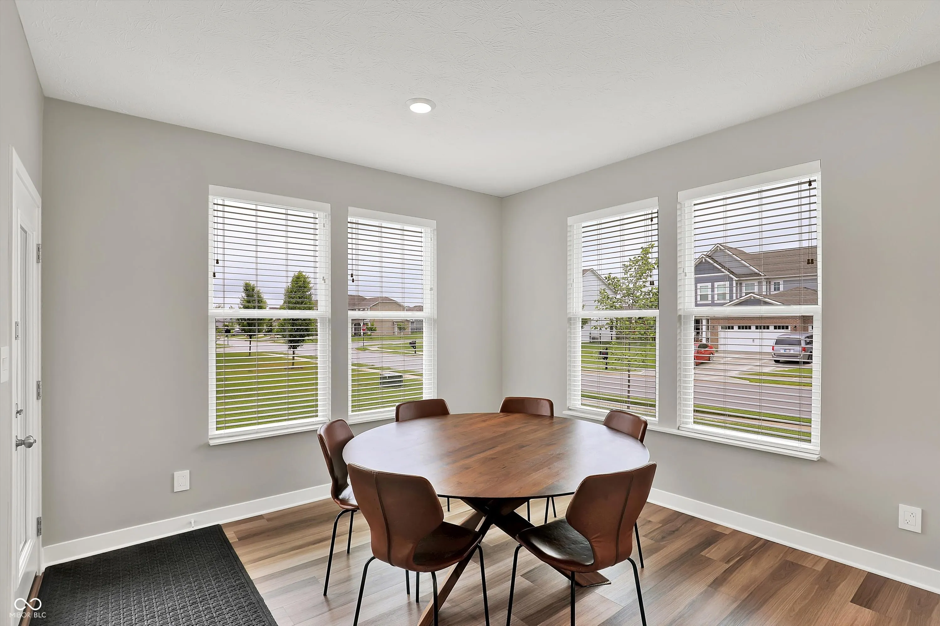 Fortville, Indiana 46040, United States, 6 Bedrooms Bedrooms, ,5 BathroomsBathrooms,Residential,Active,136985