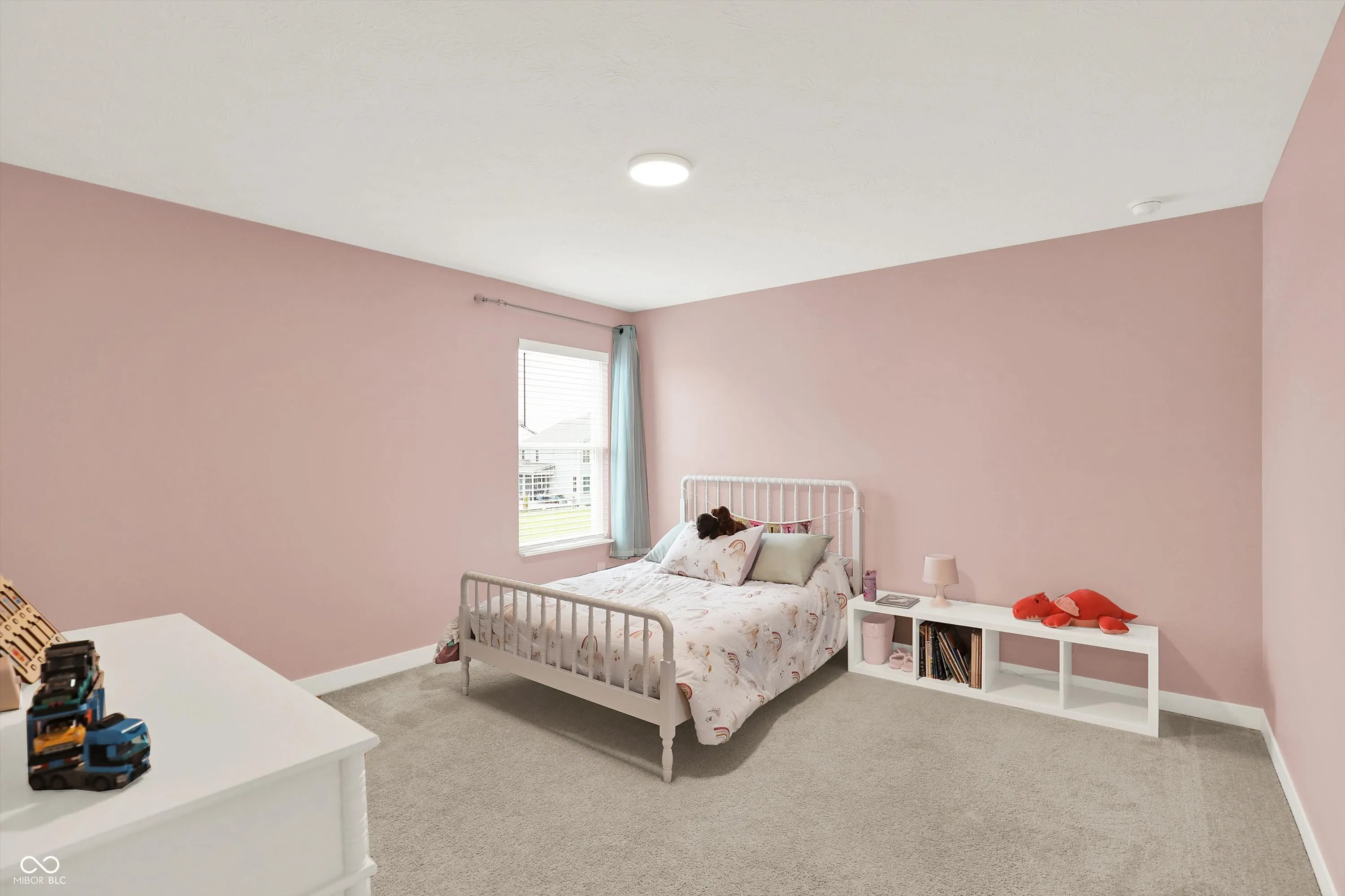 Fortville, Indiana 46040, United States, 6 Bedrooms Bedrooms, ,5 BathroomsBathrooms,Residential,Active,136985