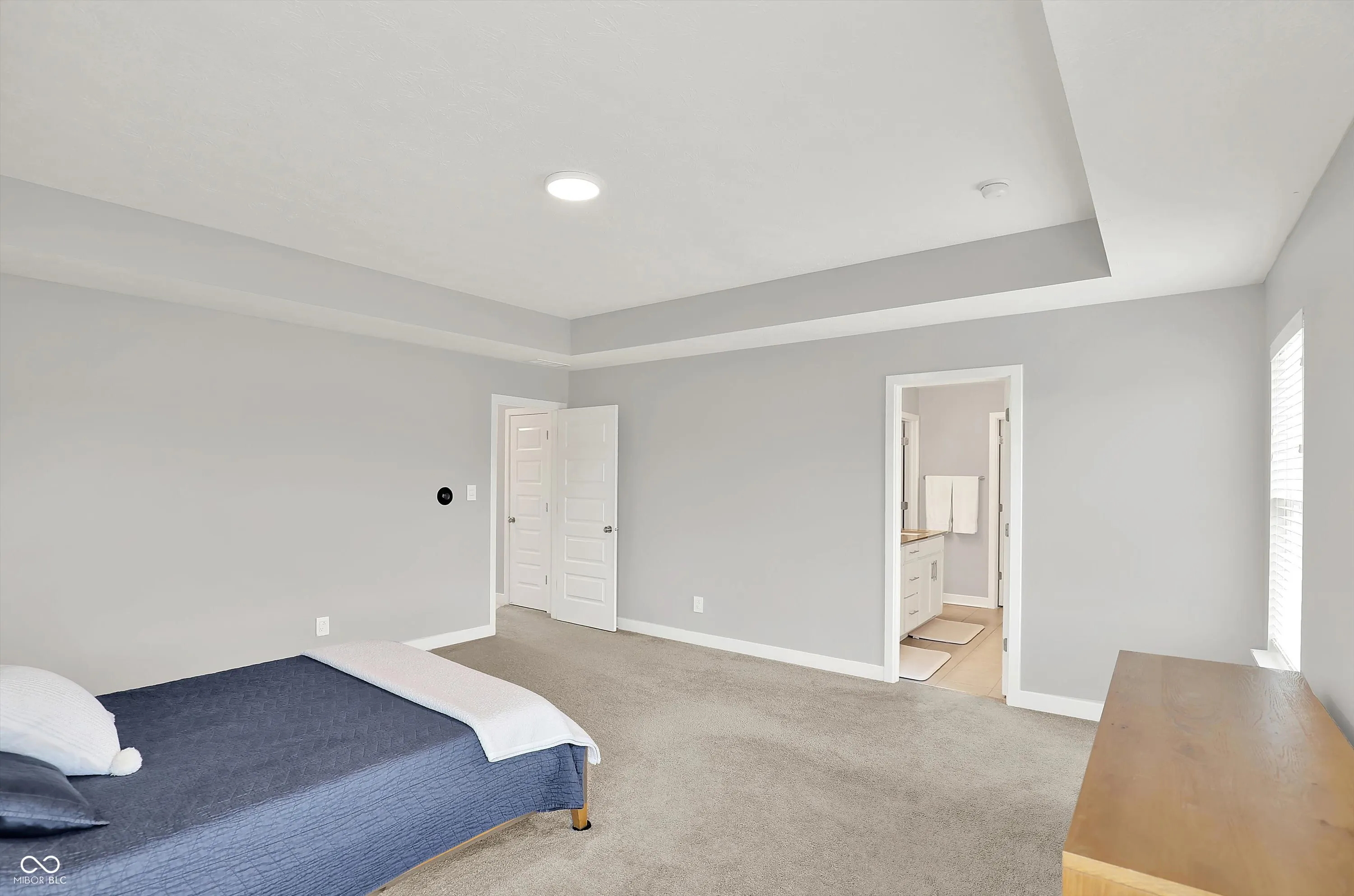 Fortville, Indiana 46040, United States, 6 Bedrooms Bedrooms, ,5 BathroomsBathrooms,Residential,Active,136985