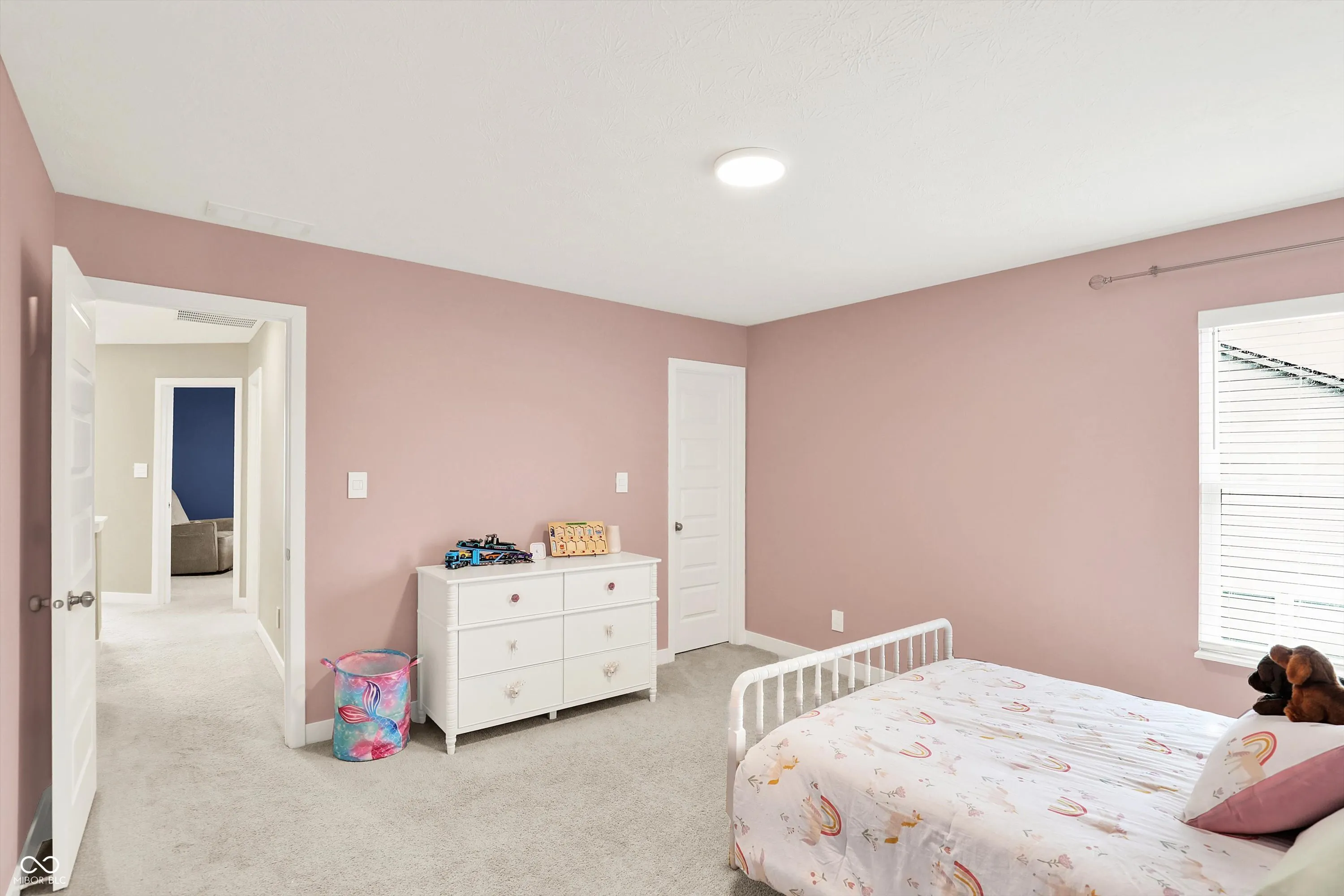 Fortville, Indiana 46040, United States, 6 Bedrooms Bedrooms, ,5 BathroomsBathrooms,Residential,Active,136985