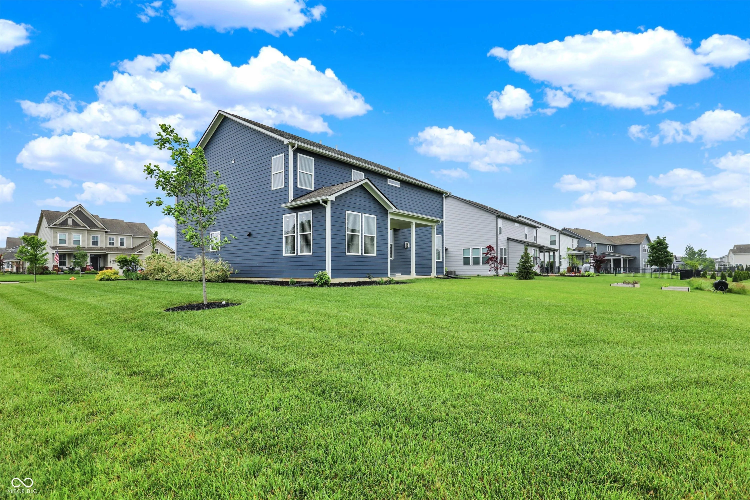 Fortville, Indiana 46040, United States, 6 Bedrooms Bedrooms, ,5 BathroomsBathrooms,Residential,Active,136985