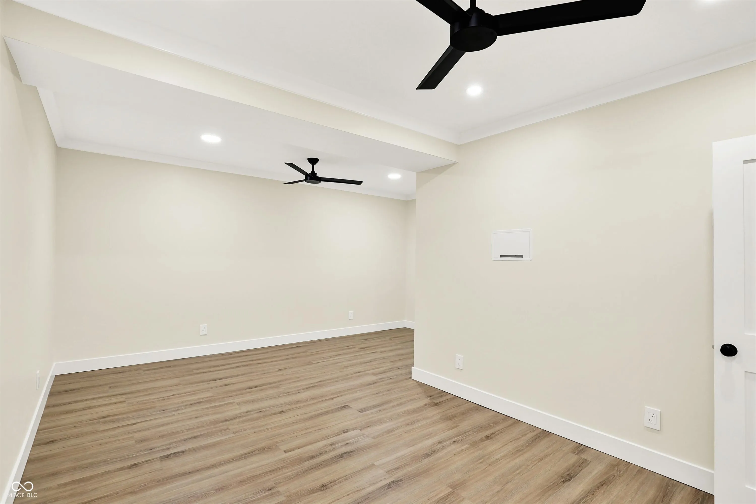 Fortville, Indiana 46040, United States, 6 Bedrooms Bedrooms, ,5 BathroomsBathrooms,Residential,Active,136985