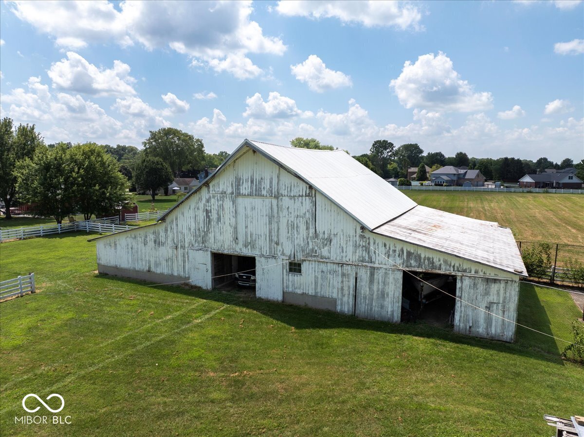 3696 N State Road 9