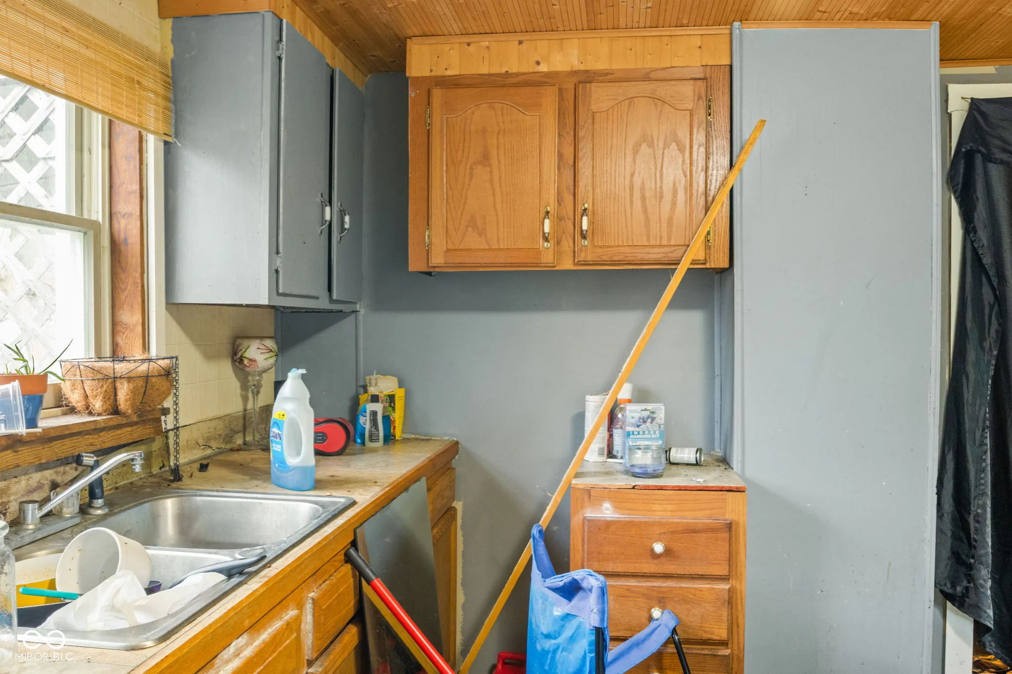 Indianapolis, Indiana 46241, United States, 2 Bedrooms Bedrooms, ,1 BathroomBathrooms,Residential,Pending,31463