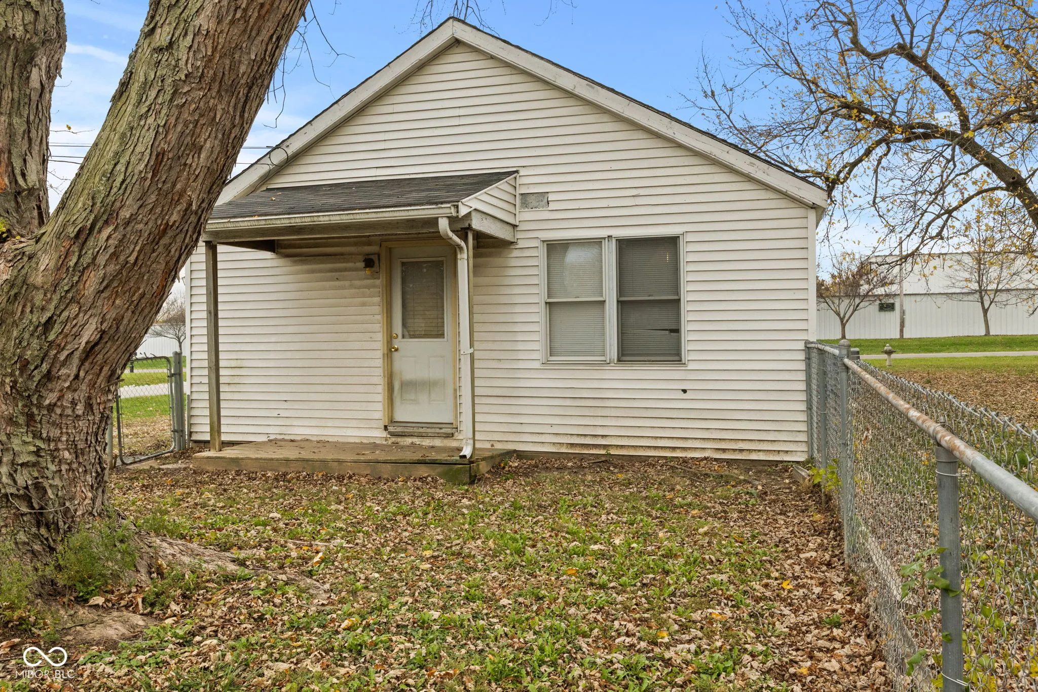 Indianapolis, Indiana 46241, United States, 2 Bedrooms Bedrooms, ,1 BathroomBathrooms,Residential,Pending,31463