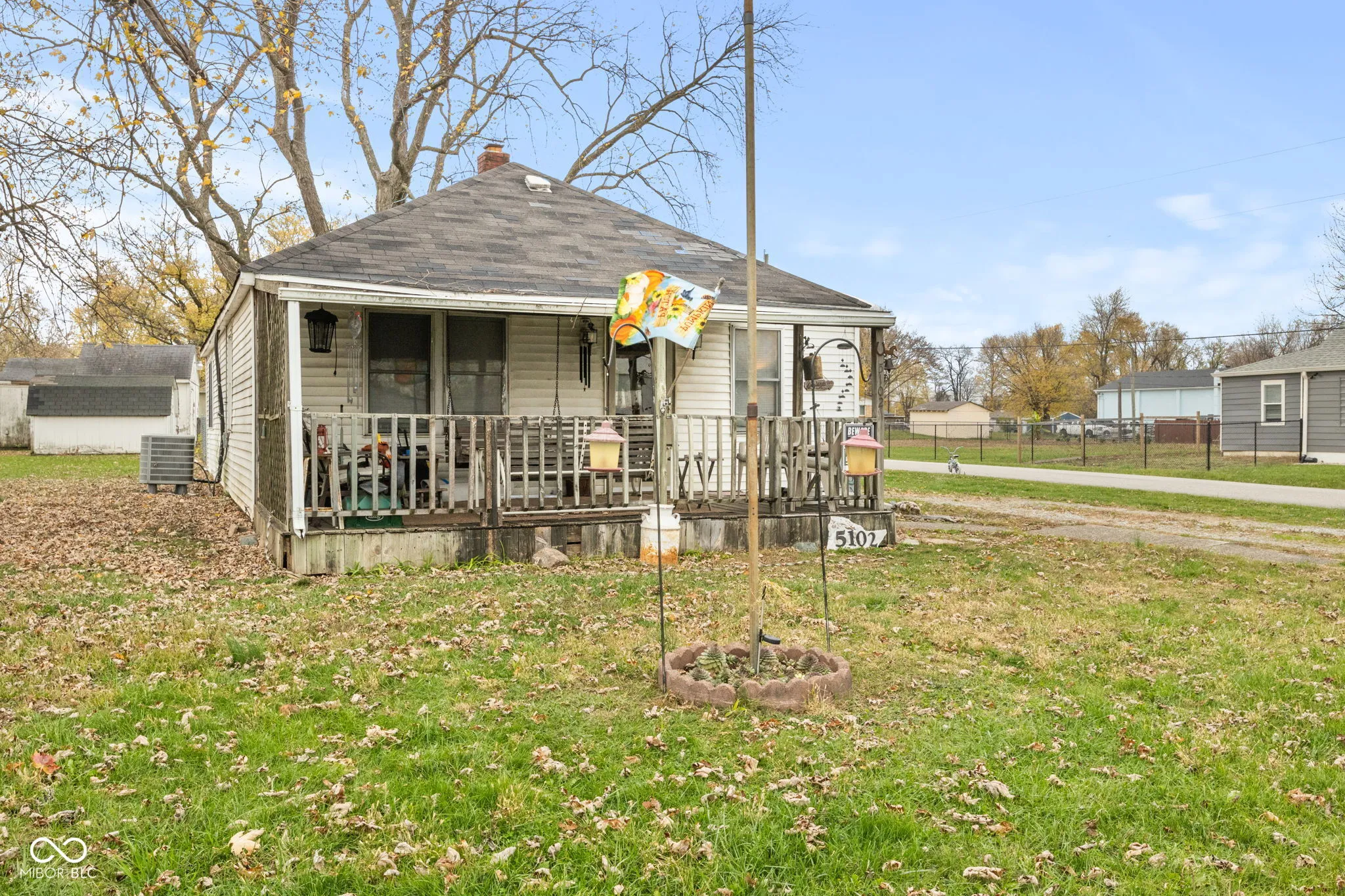 Indianapolis, Indiana 46241, United States, 2 Bedrooms Bedrooms, ,1 BathroomBathrooms,Residential,Pending,31463