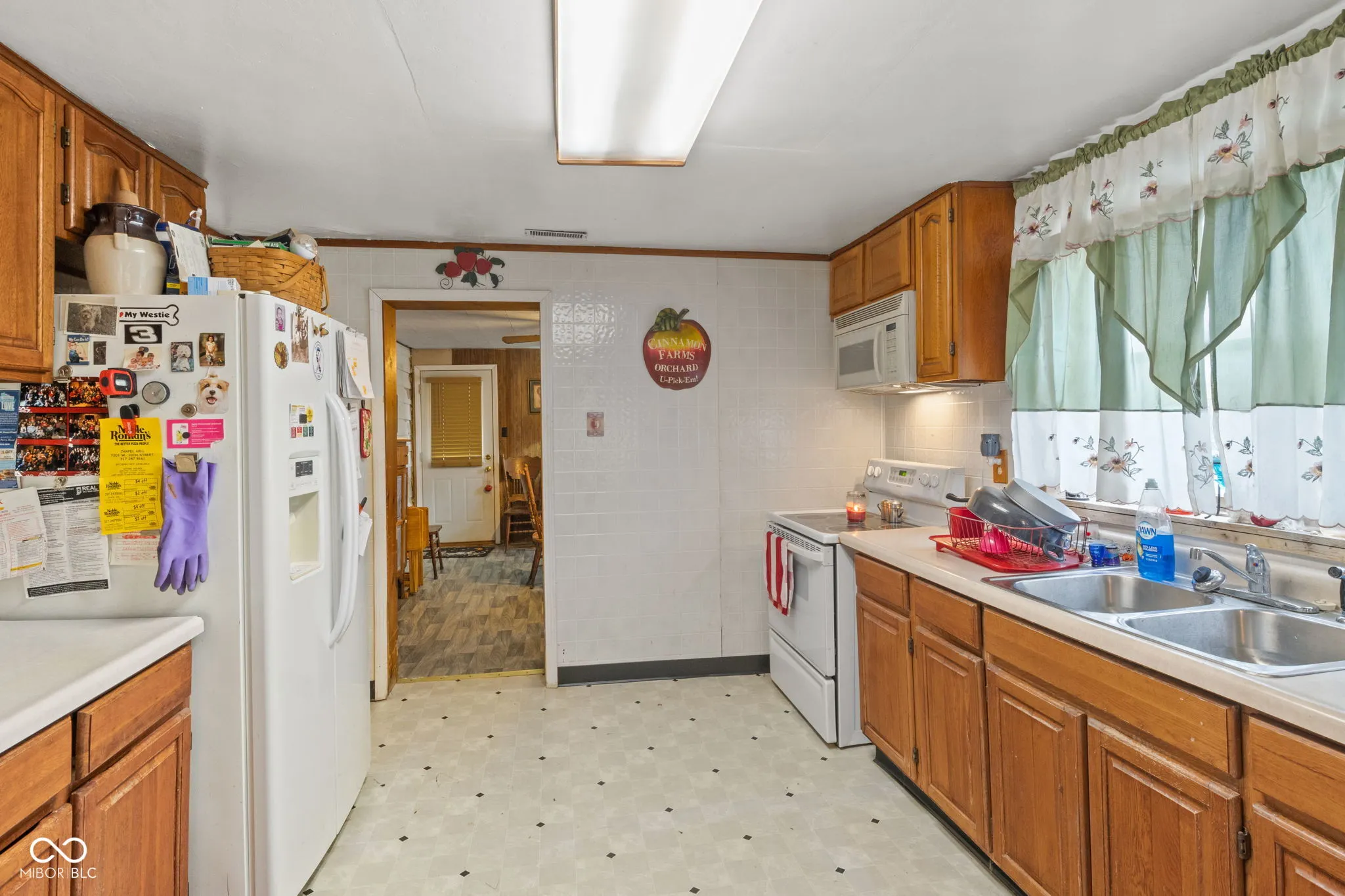 Indianapolis, Indiana 46241, United States, 2 Bedrooms Bedrooms, ,1 BathroomBathrooms,Residential,Pending,31463