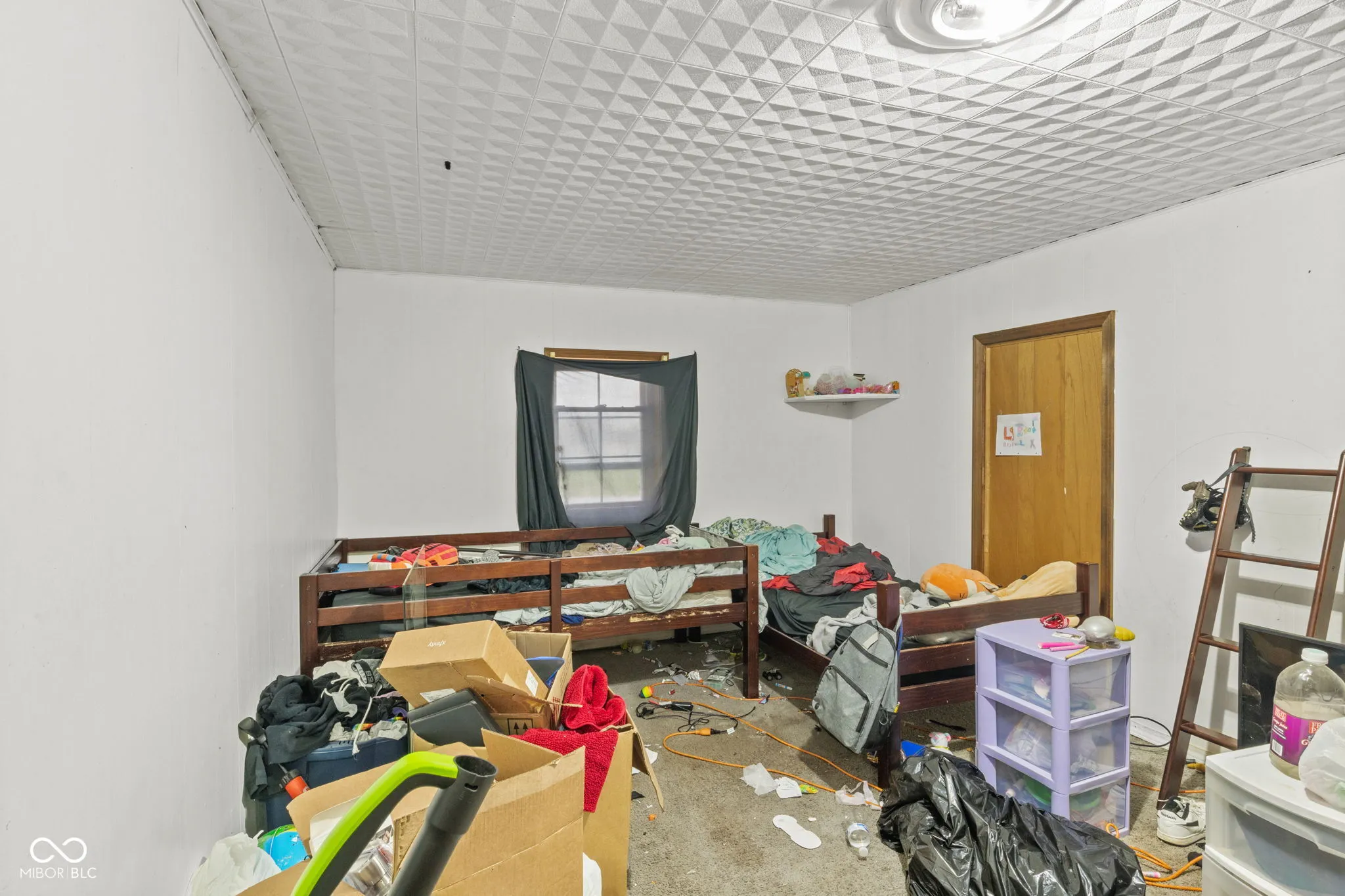 Indianapolis, Indiana 46241, United States, 2 Bedrooms Bedrooms, ,1 BathroomBathrooms,Residential,Pending,31463