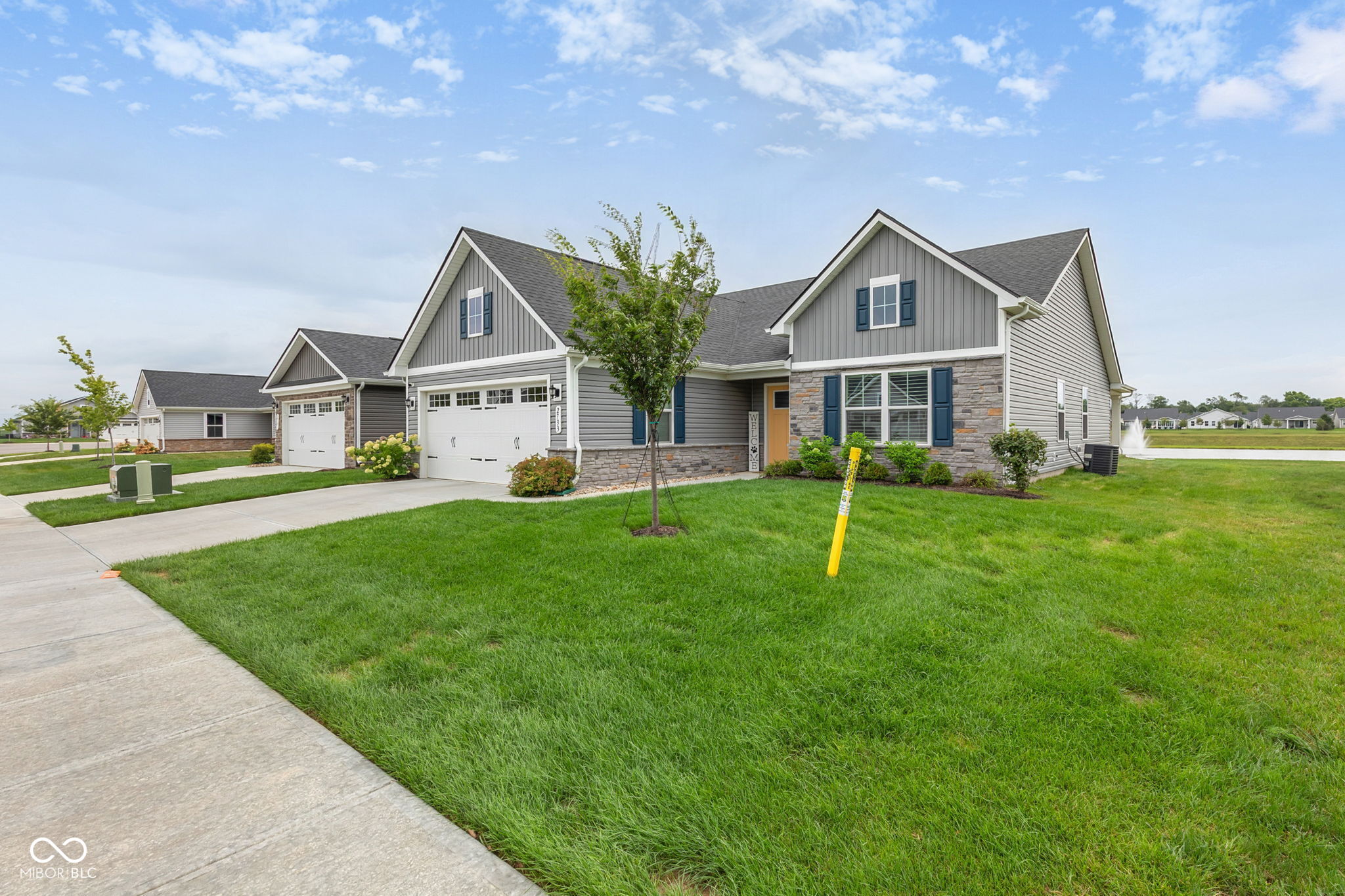 2733 Green Valley Drive