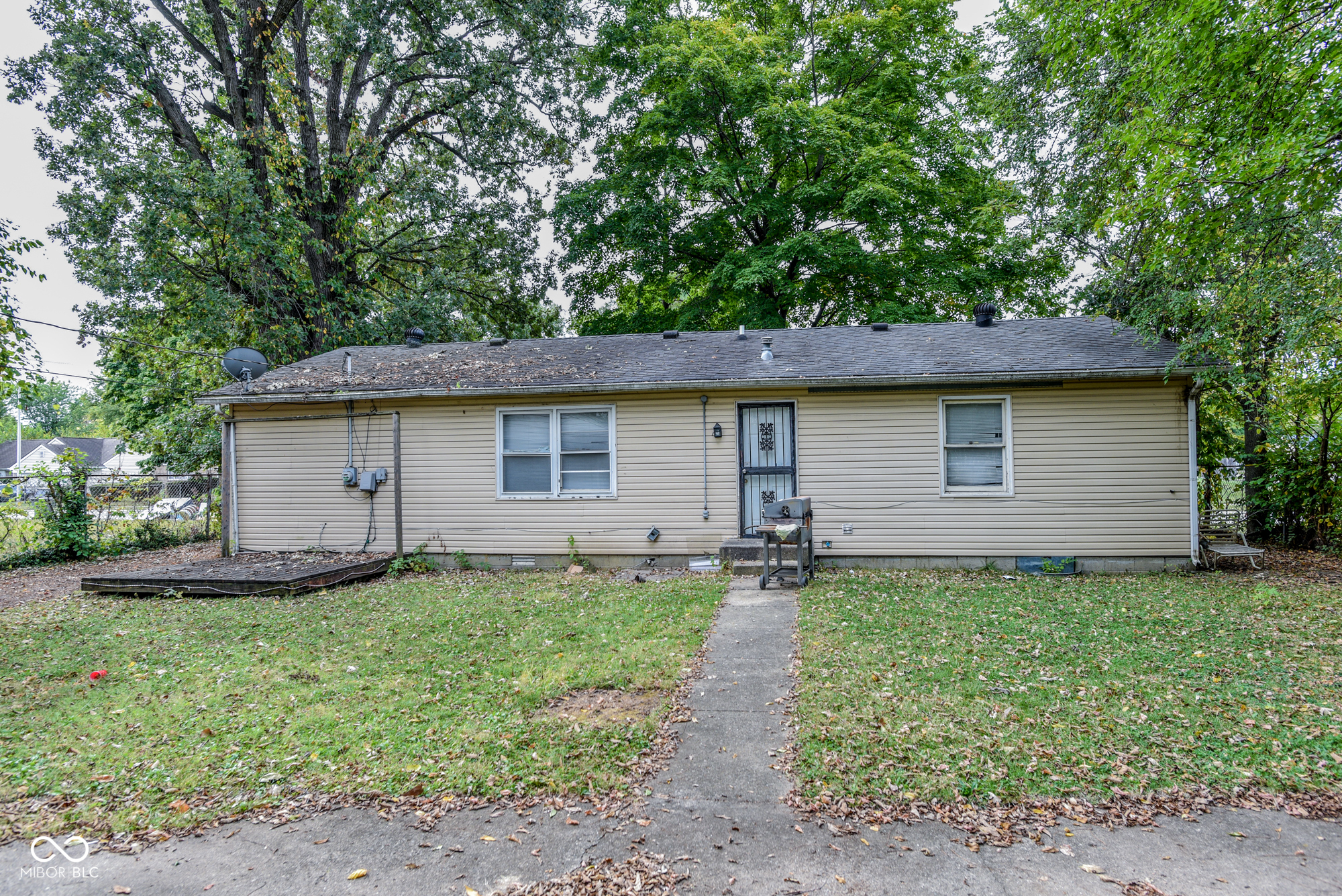 2941 Eastern Avenue