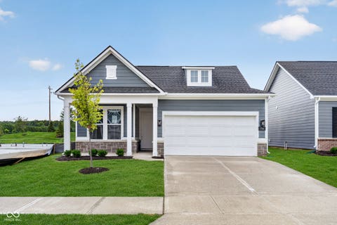 Photo of 746 Daisy Street, Greenwood, IN 46143 (MLS # 22113092)