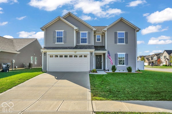 803 BLUE ASH TRL, GREENWOOD, IN 46143 - Image 7b96814ff4d47dba7cd7d1692f9cbbca/3764222194