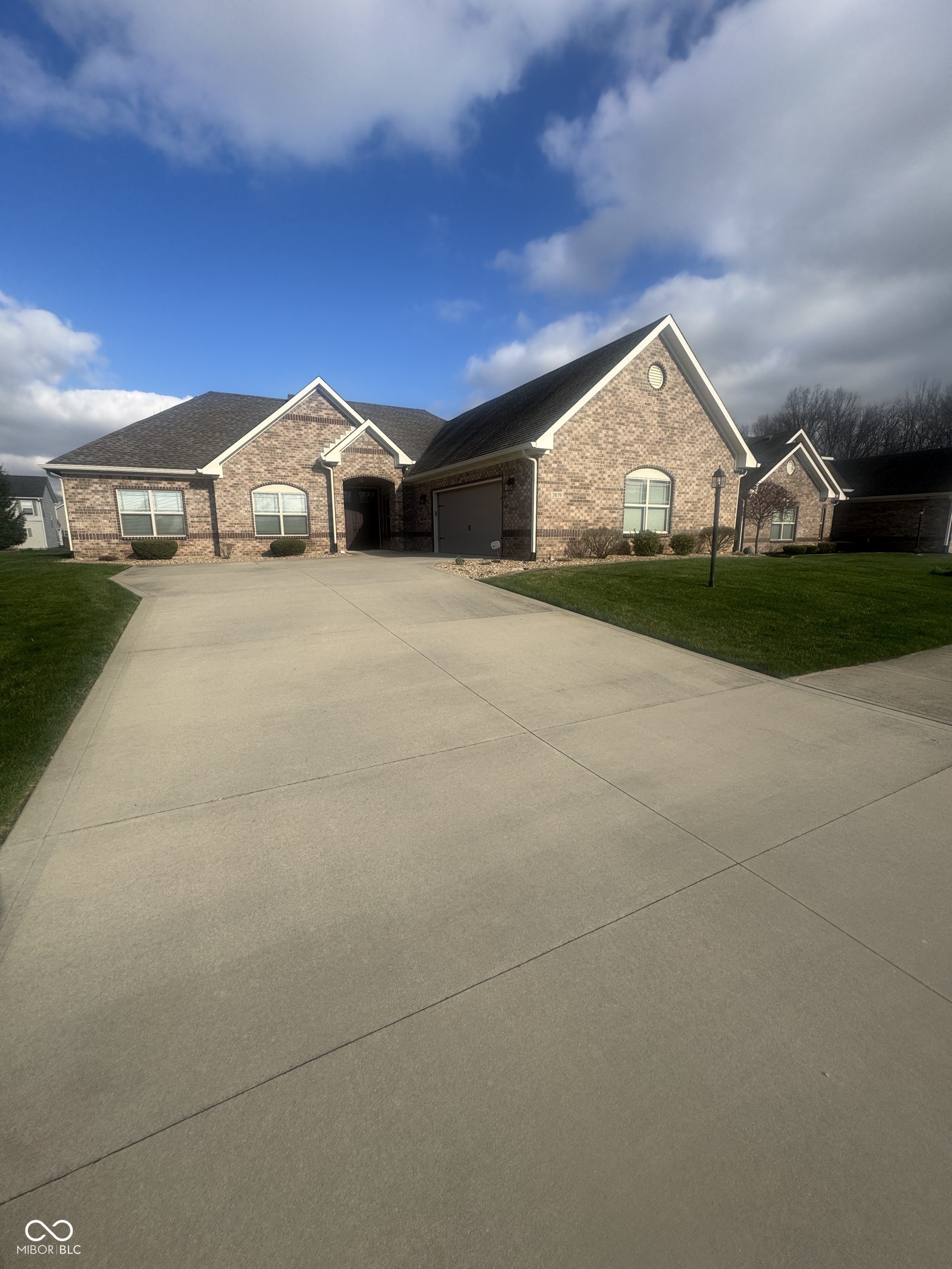 3879 Barrington Lane