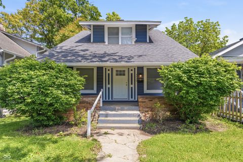 Photo of 2430 Brookside Parkway North Drive, Indianapolis, IN 46201 (MLS # 22108139)