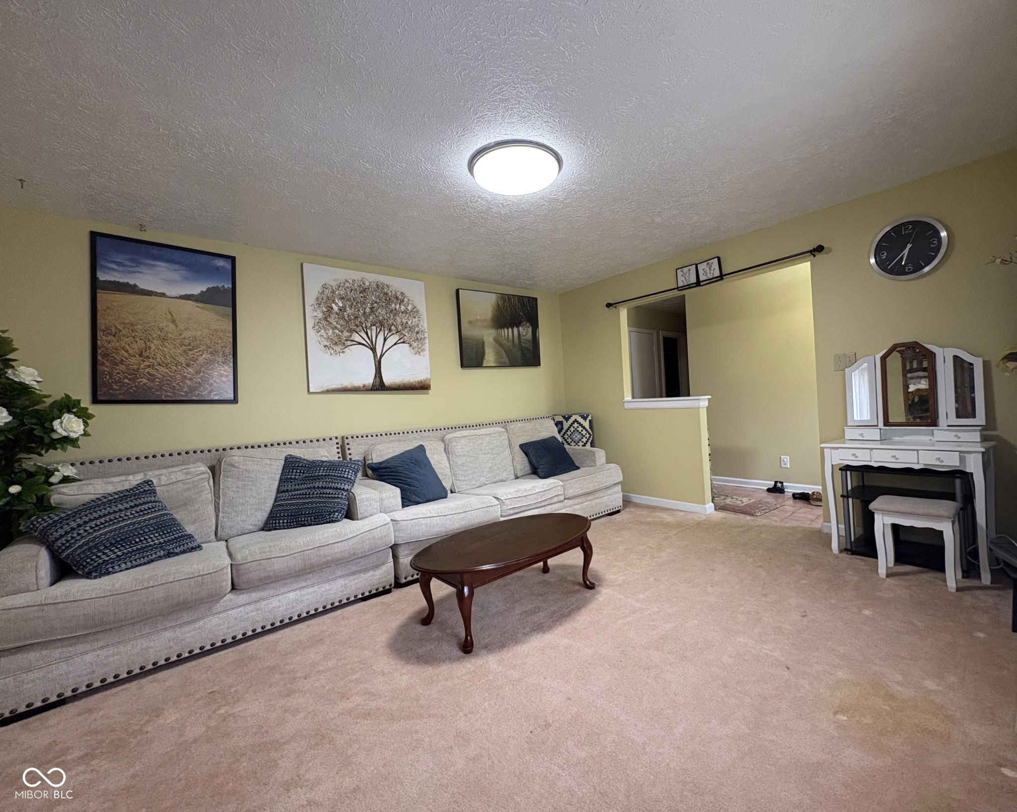 4147 W Fairview Road