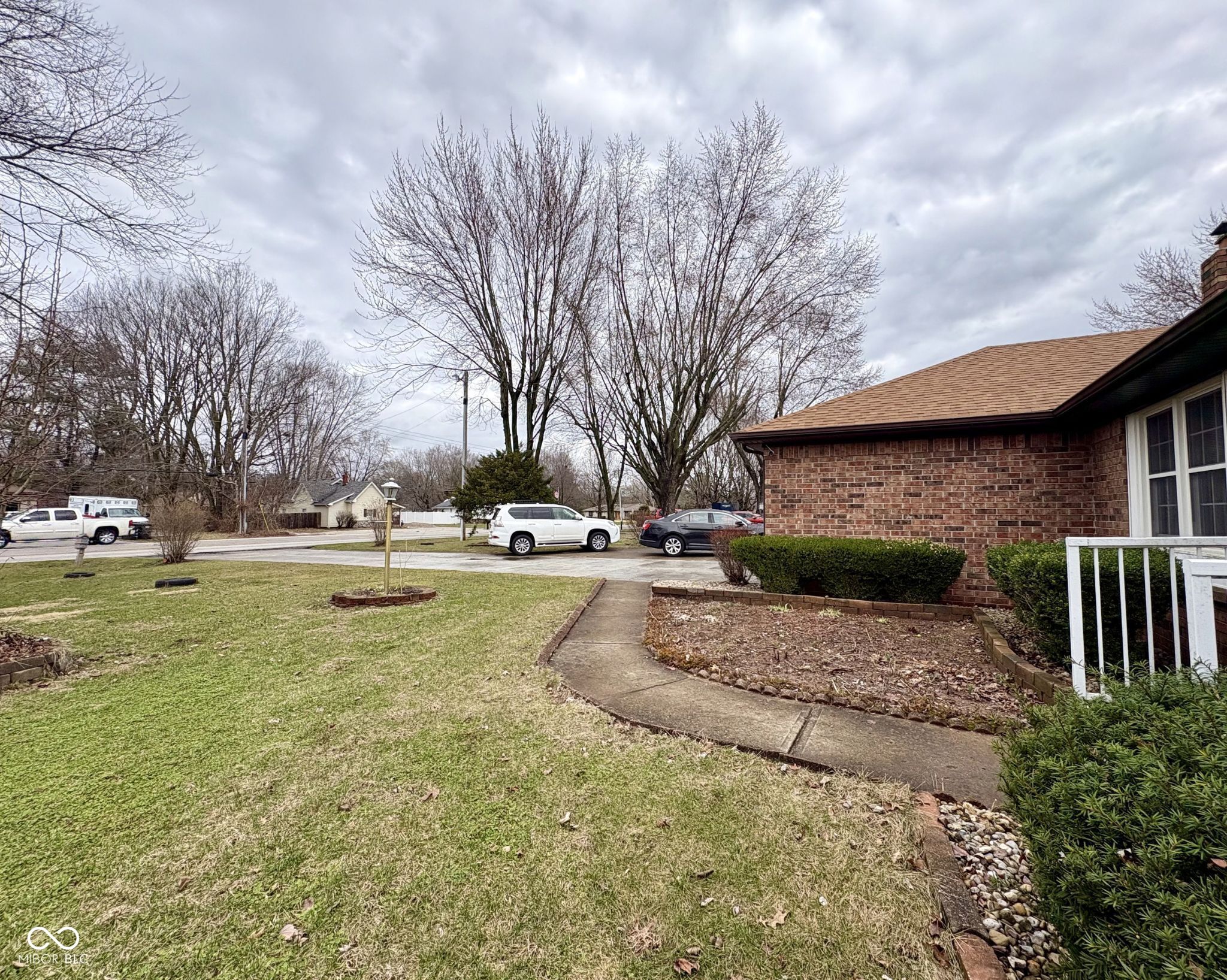 4147 W Fairview Road