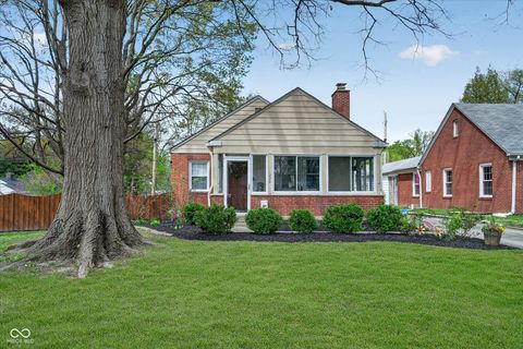 Photo of 1228 Kessler Boulevard East Drive, Indianapolis, IN 46220 (MLS # 22093502)
