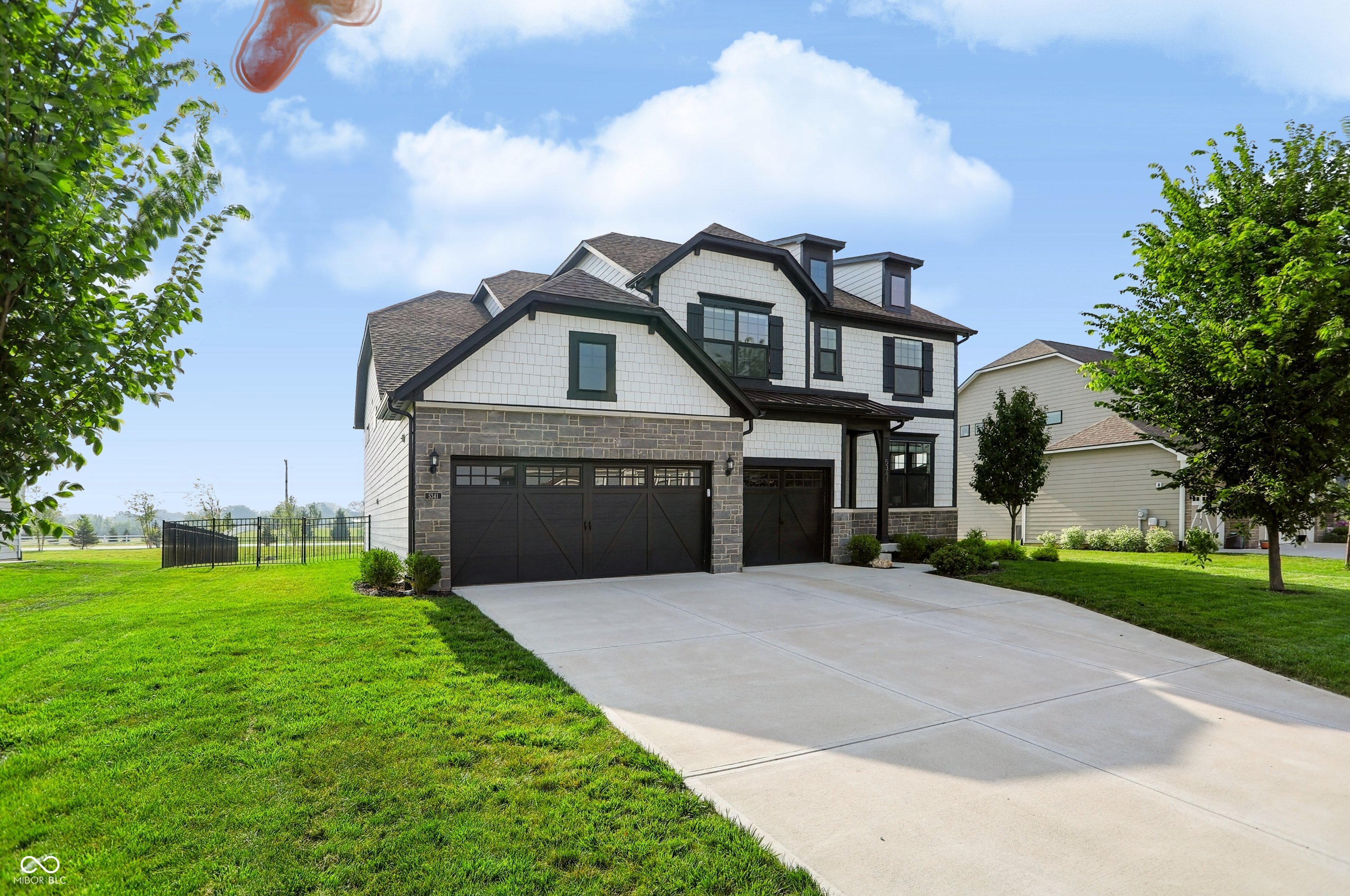 5341 Peachtree Road