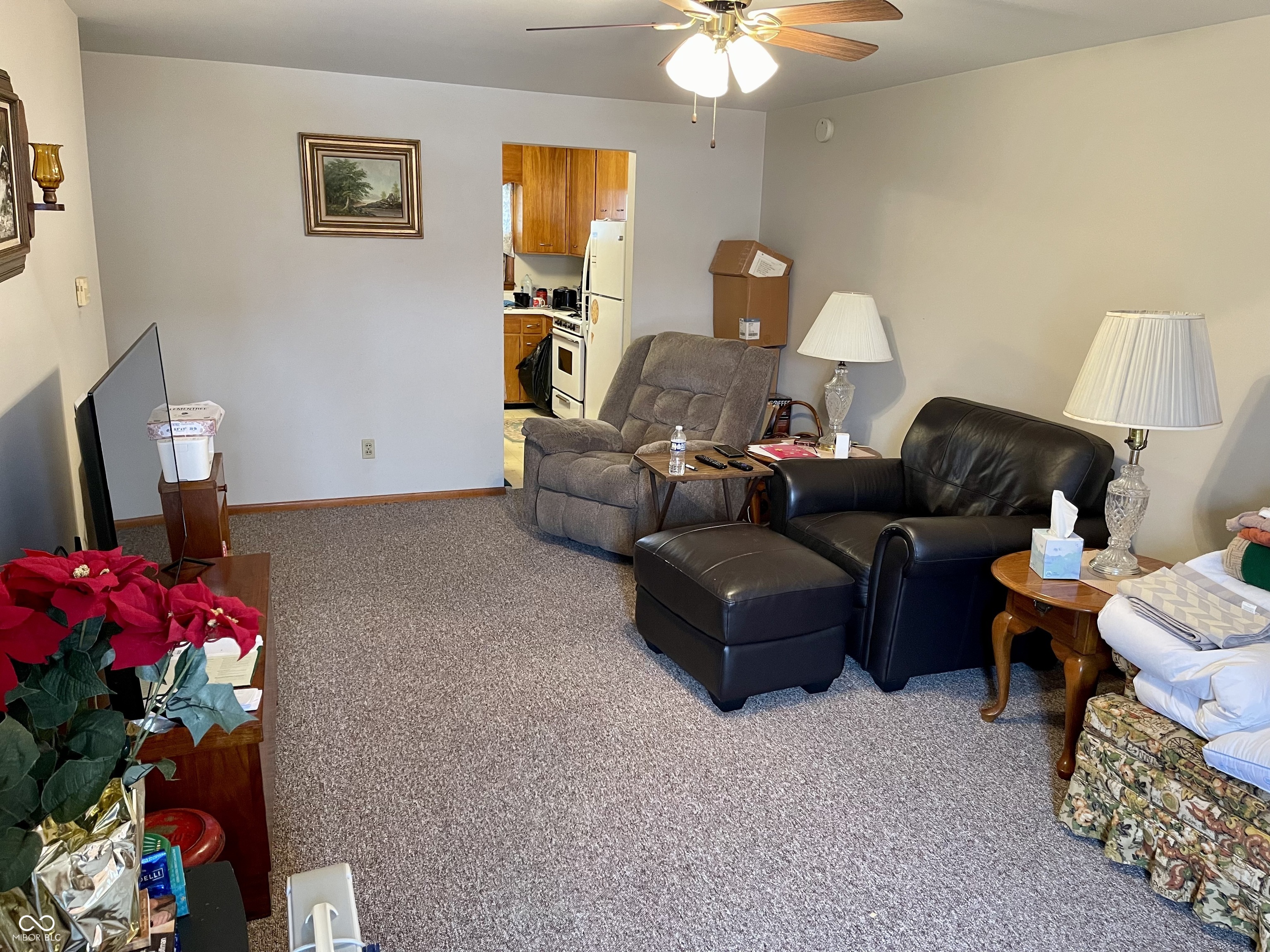 859-869 E Jackson Street