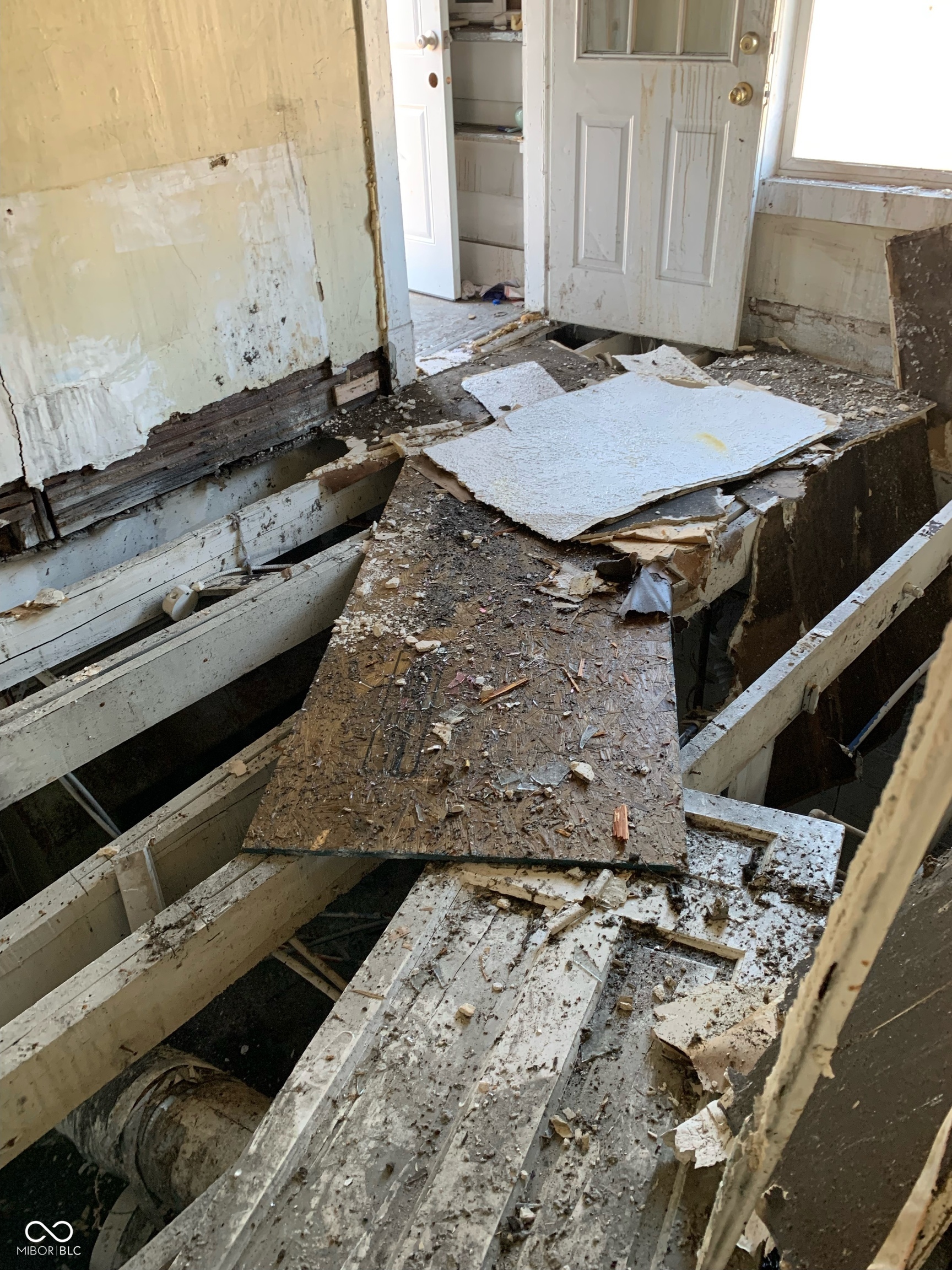 138 N Kealing Avenue