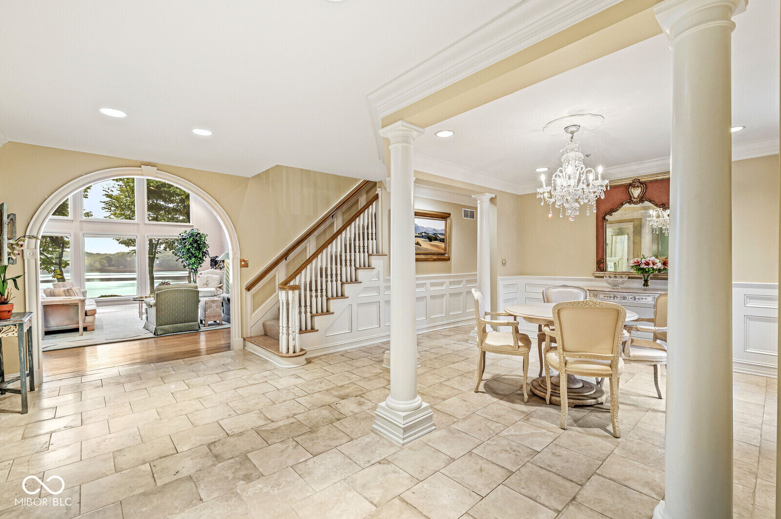 5052 Watersite Circle