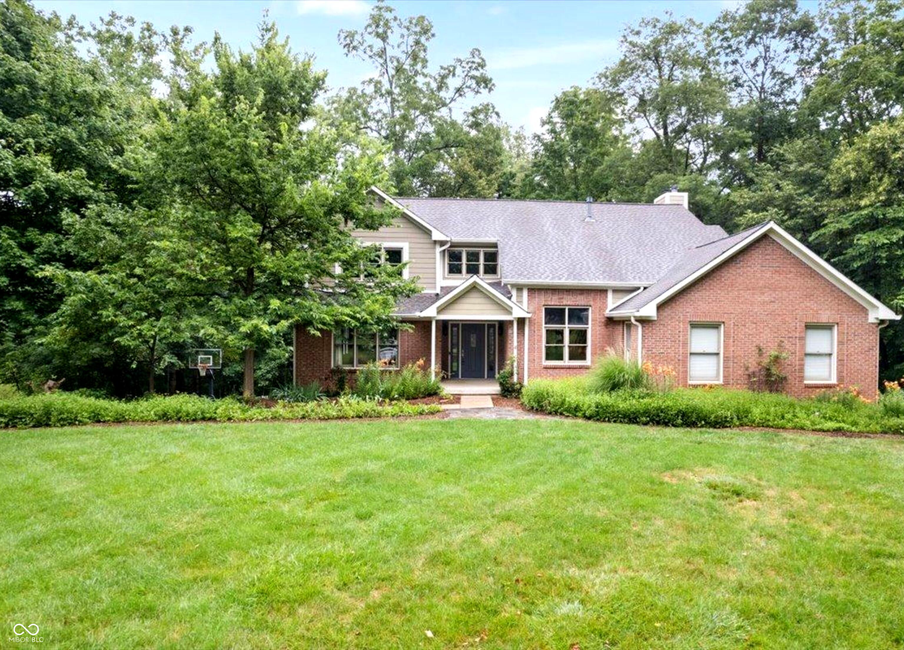 8801 Traders Landing