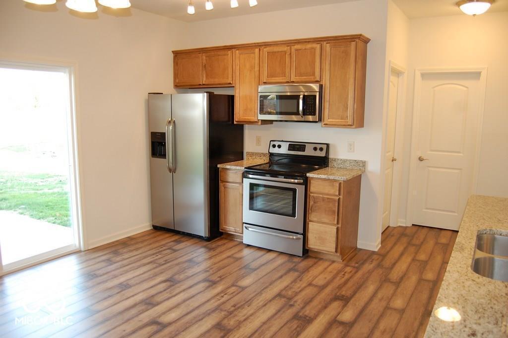 1685 Fair Weather Drive