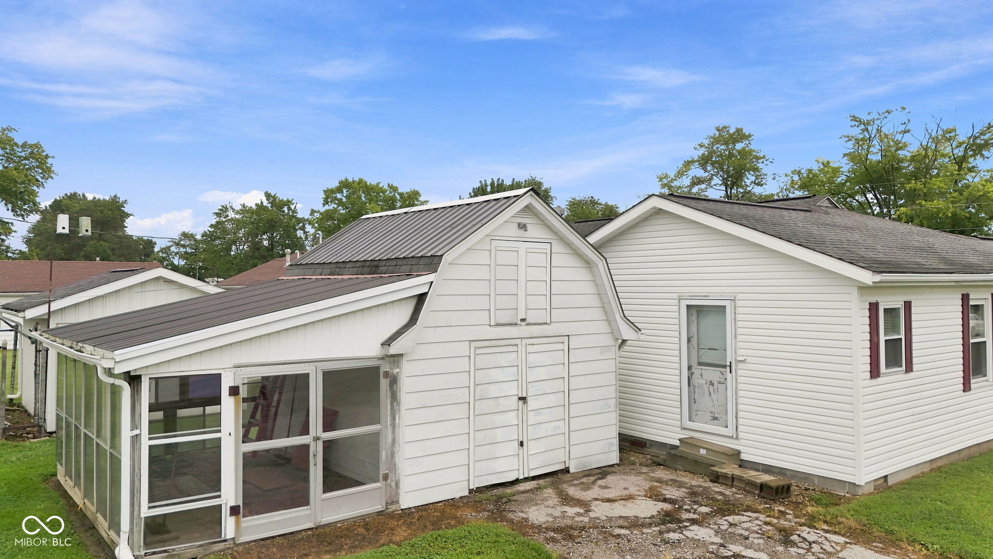 100 N Bethany Road