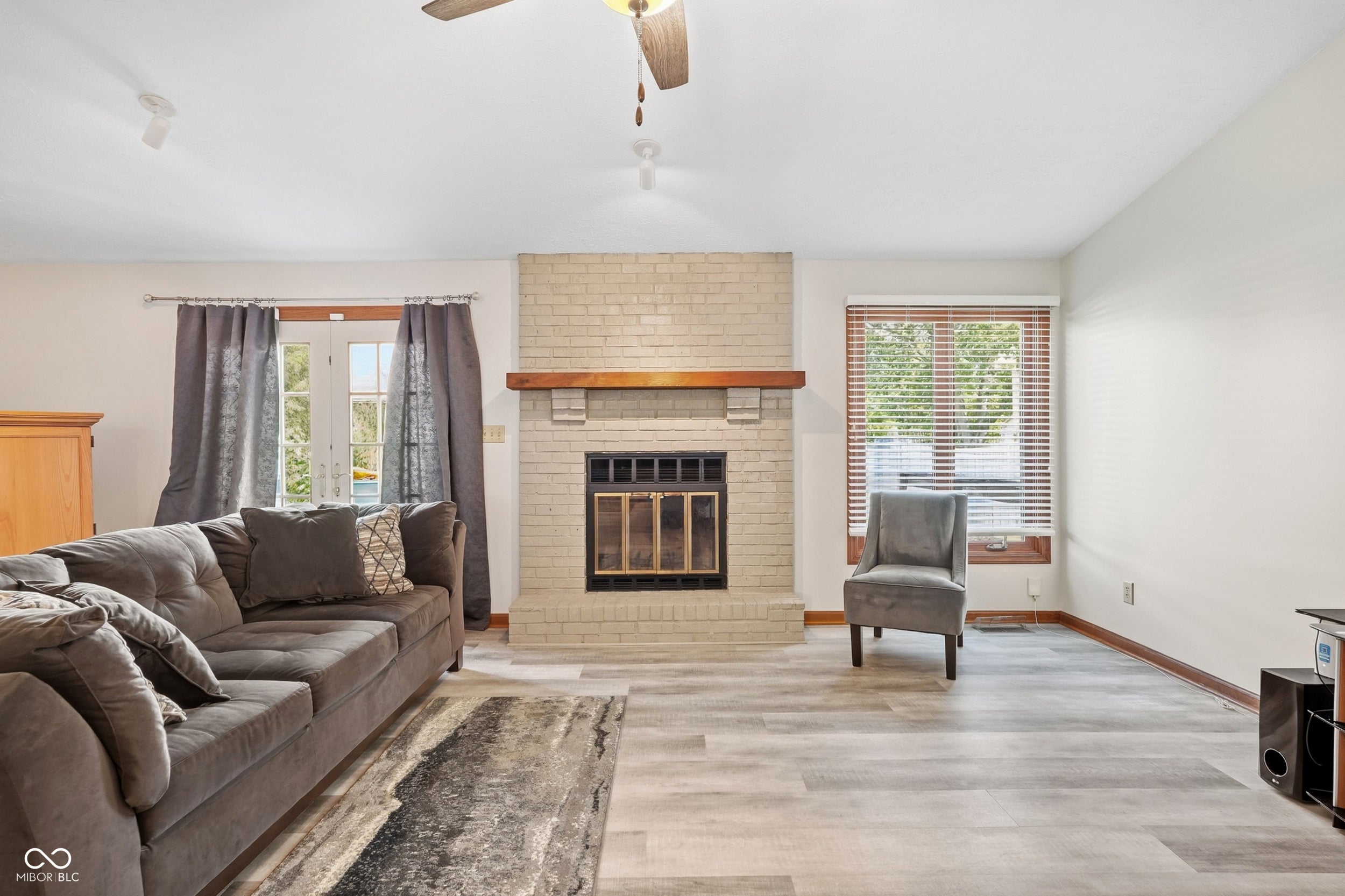 3215 Summerfield Drive