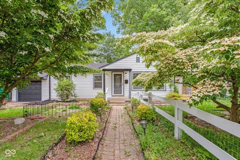 Photo of 1325 E 52nd Street, Indianapolis, IN 46205 (MLS # 22104574)